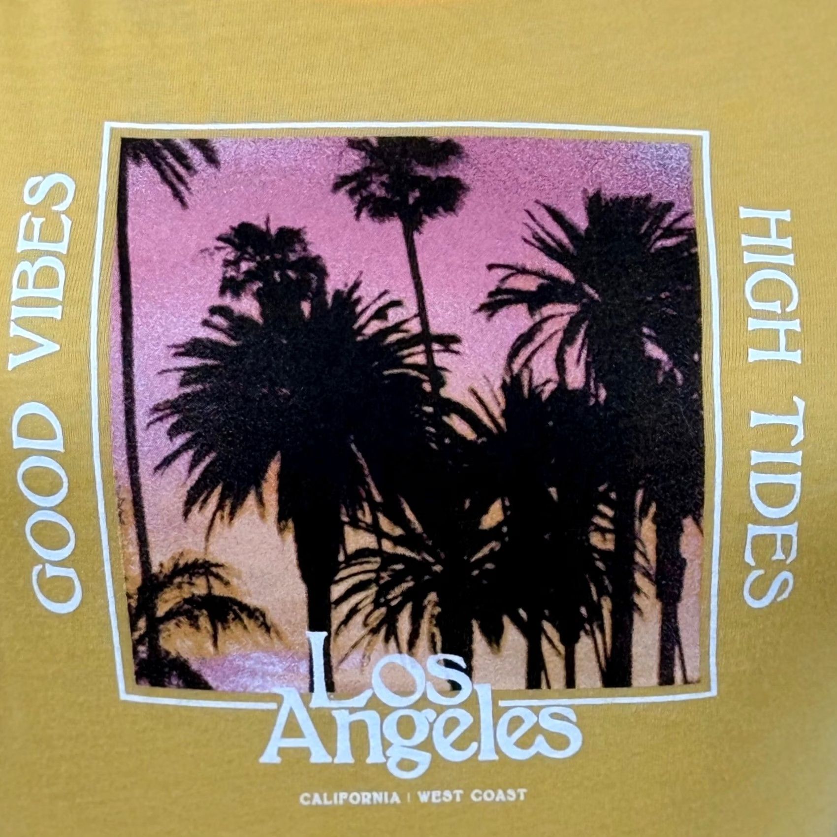 Aeropostale VINTAGE? Aeropostale Women XS T Shirt Yellow Los Angeles Palm Tree Good Vibes Tee Size XS / US 0-2 / IT 36-38 - 3 Thumbnail