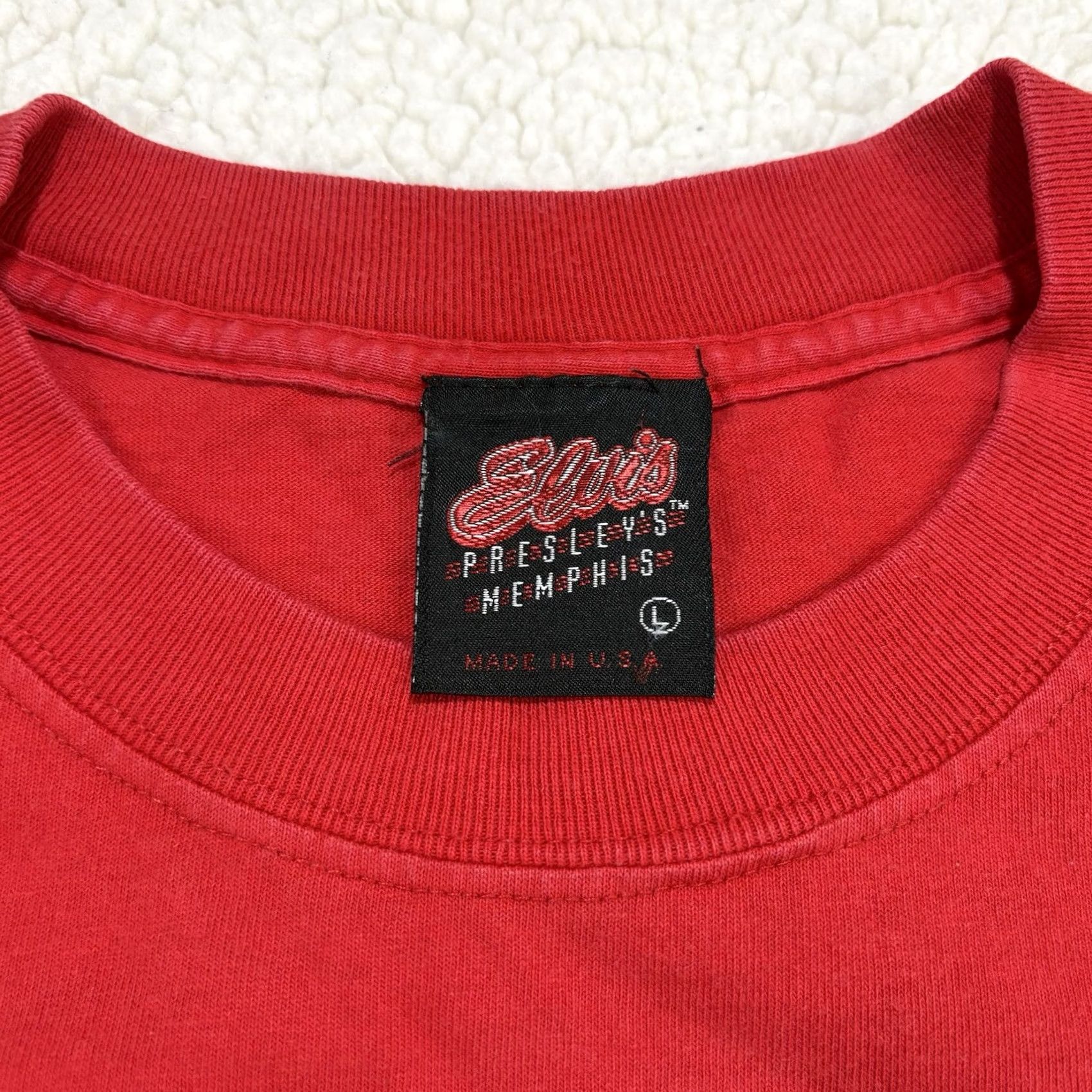 Vintage VINTAGE Elvis Presley Memphis TN T-shirt Mens L Red 1990s Beale Street USA Graceland Unisex Shirt Size US L / EU 52-54 / 3 - 4 Thumbnail