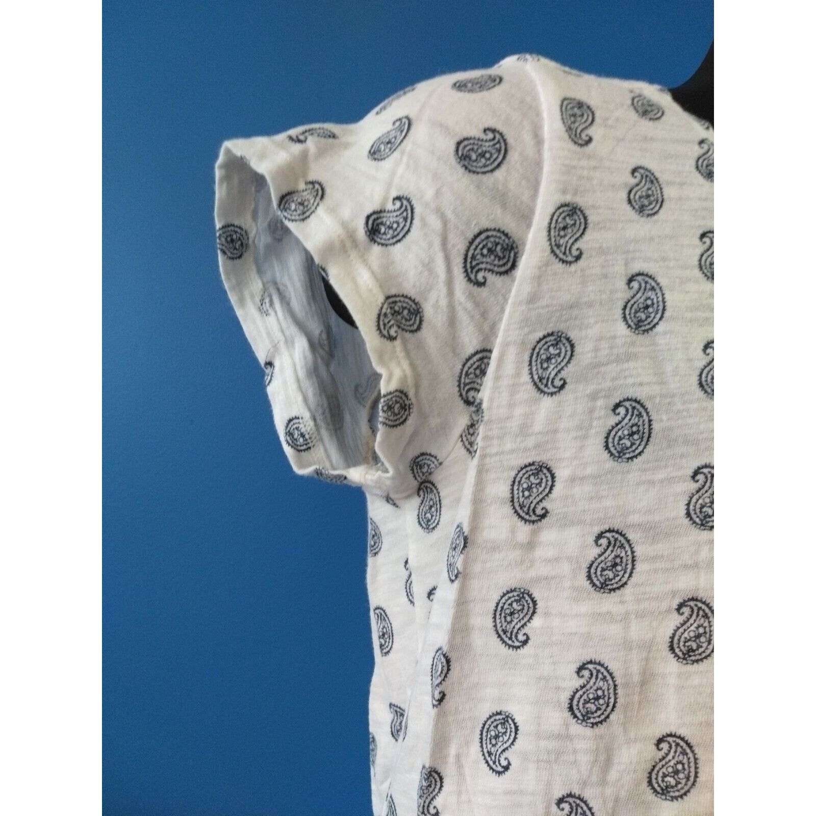 Gap Easy Tee By Gap White With Paisley Print Size Medium Size M / US 6-8 / IT 42-44 - 4 Thumbnail