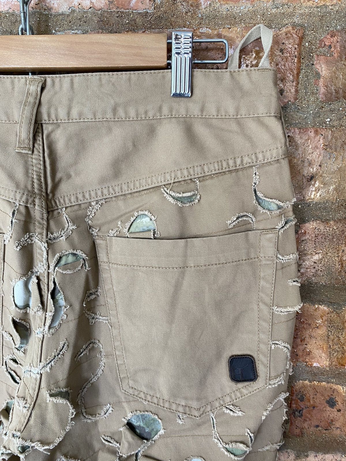 Griffin × Japanese Brand Iconic Griffin Blade Cut Camo Pants Supreme Size US 32 / EU 48 - 10 Thumbnail