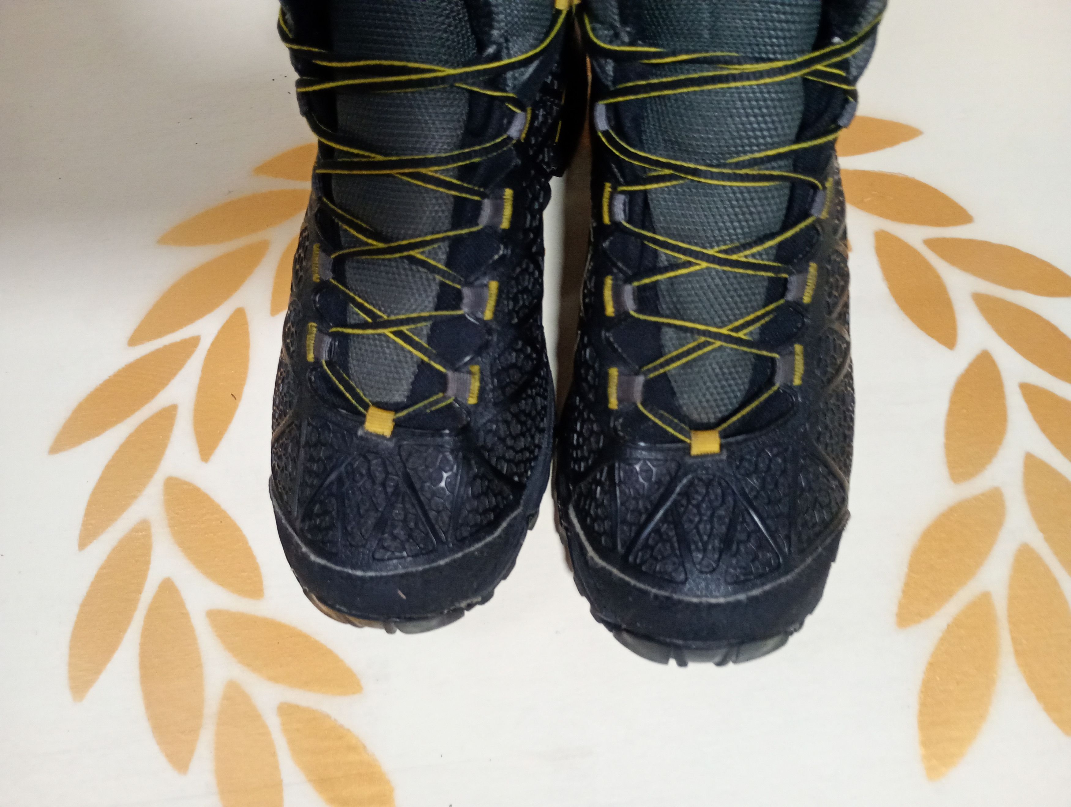 La Sportiva La Sportiva Core High GTX Boots Size US 8.5 / EU 41-42 - 3 Thumbnail