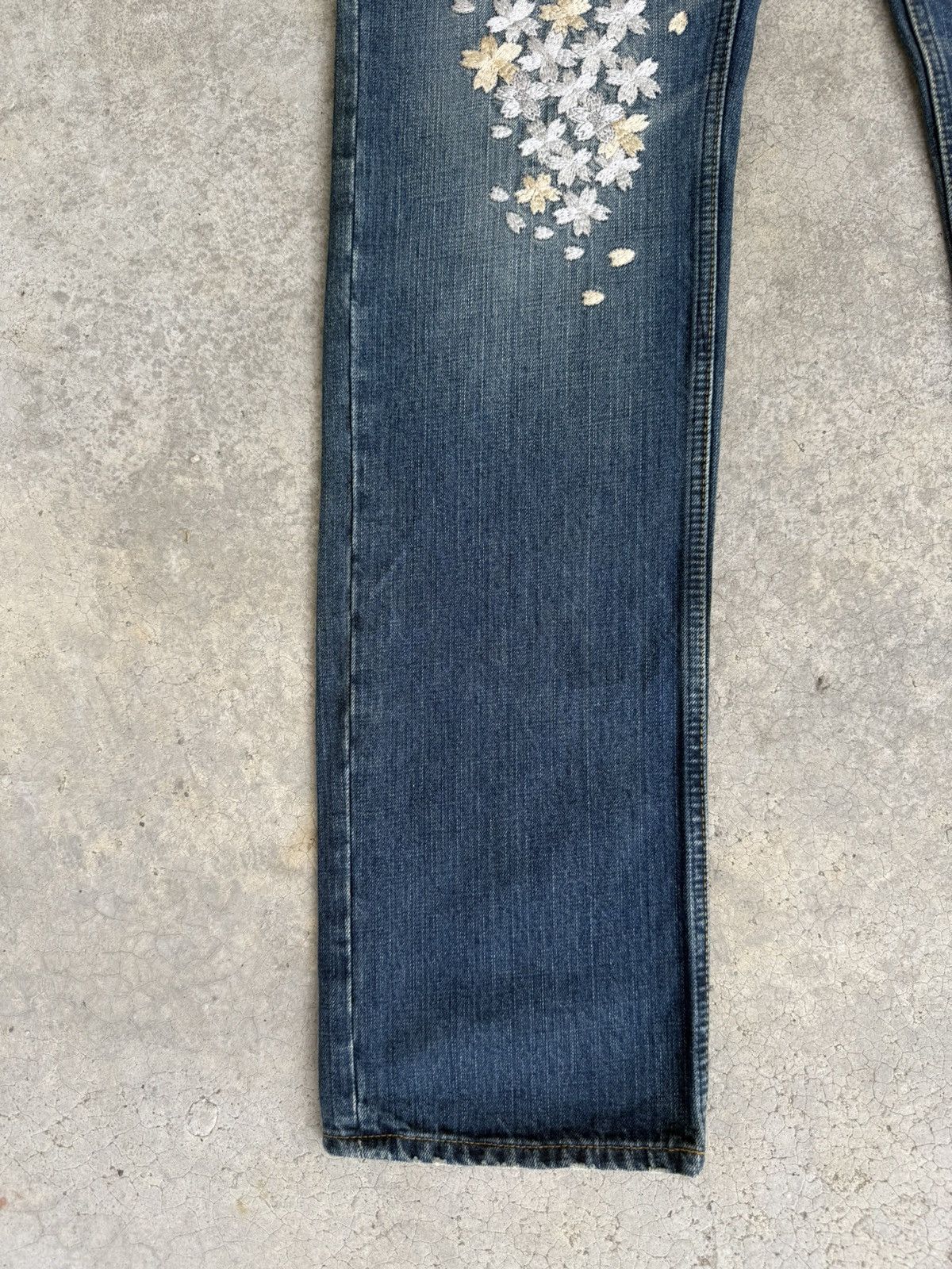 Karakuri Tamashii Japanese Karakuri Tamashi Embroidered Flower Distressed Size US 33 - 6 Thumbnail