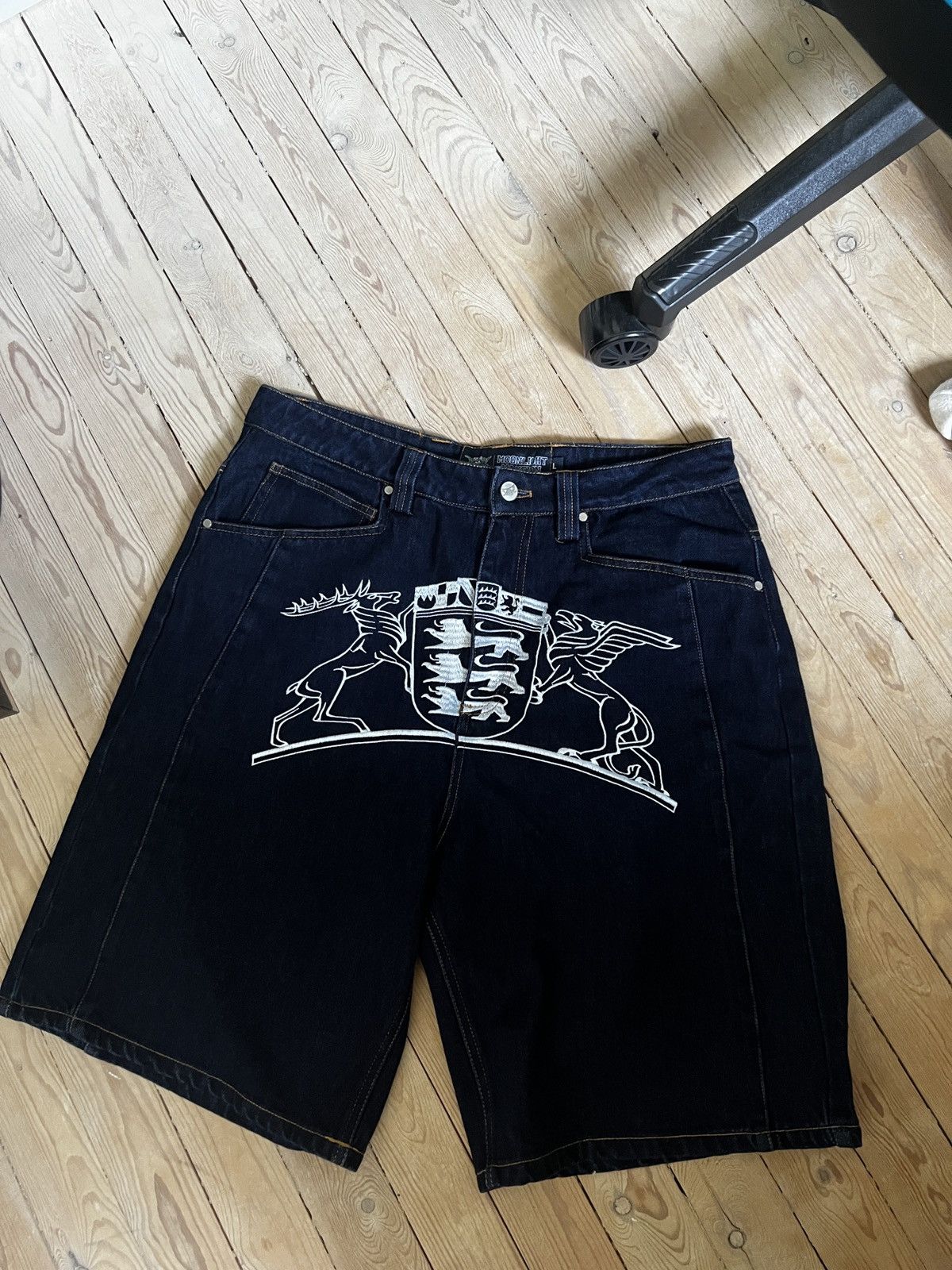 Other Moonlight mansion jorts Size US 34 / EU 50 - 1 Thumbnail
