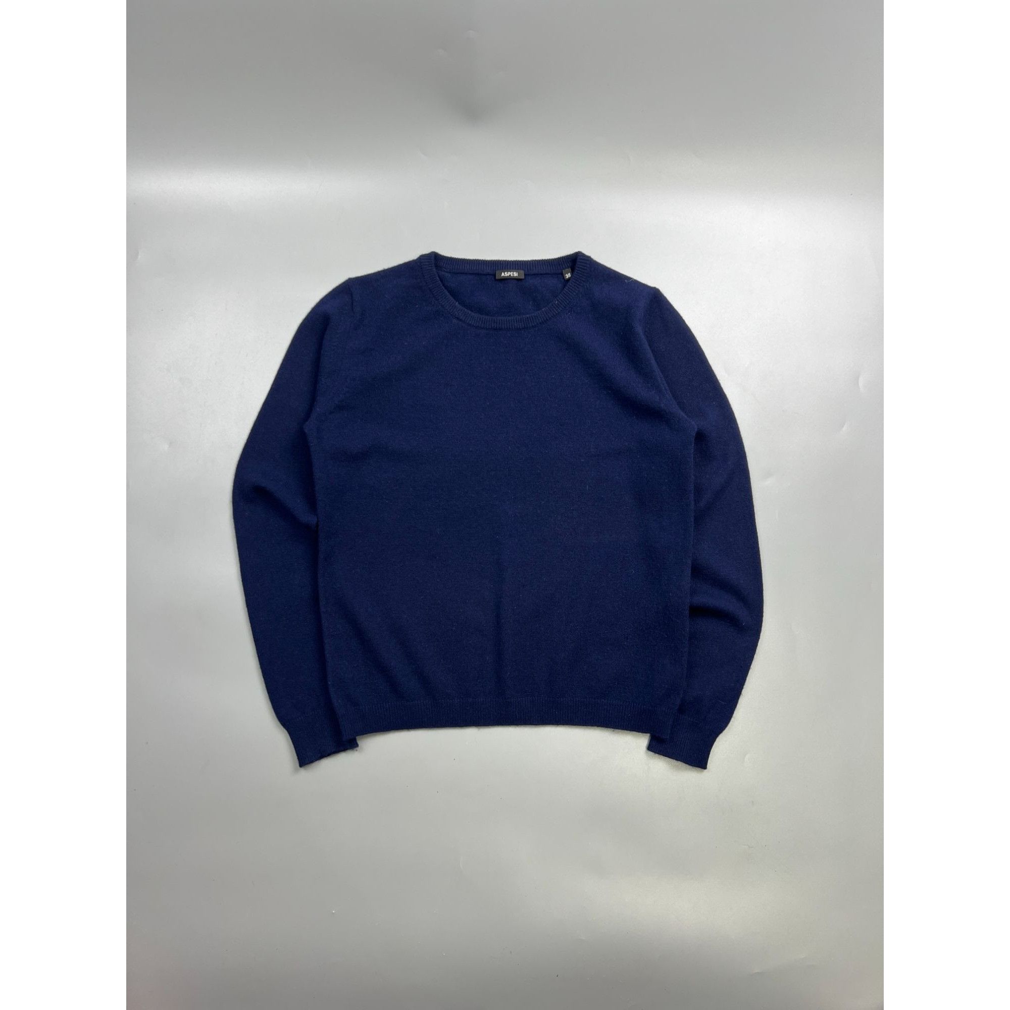 Aspesi Aspesi Cashmere Crew Neck Sweater (Y0807) Size XS / US 0-2 / IT 36-38 - 1 Thumbnail