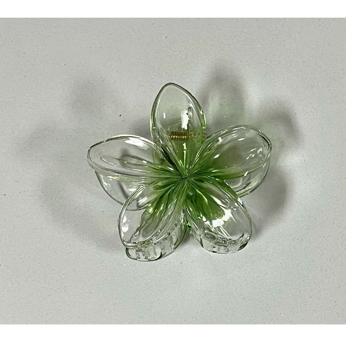 Japanese Brand × Vintage Green Hibiscus Flower Claw Hair Clip Accessory 🌺✨ #summer Size ONE SIZE - 2 Thumbnail