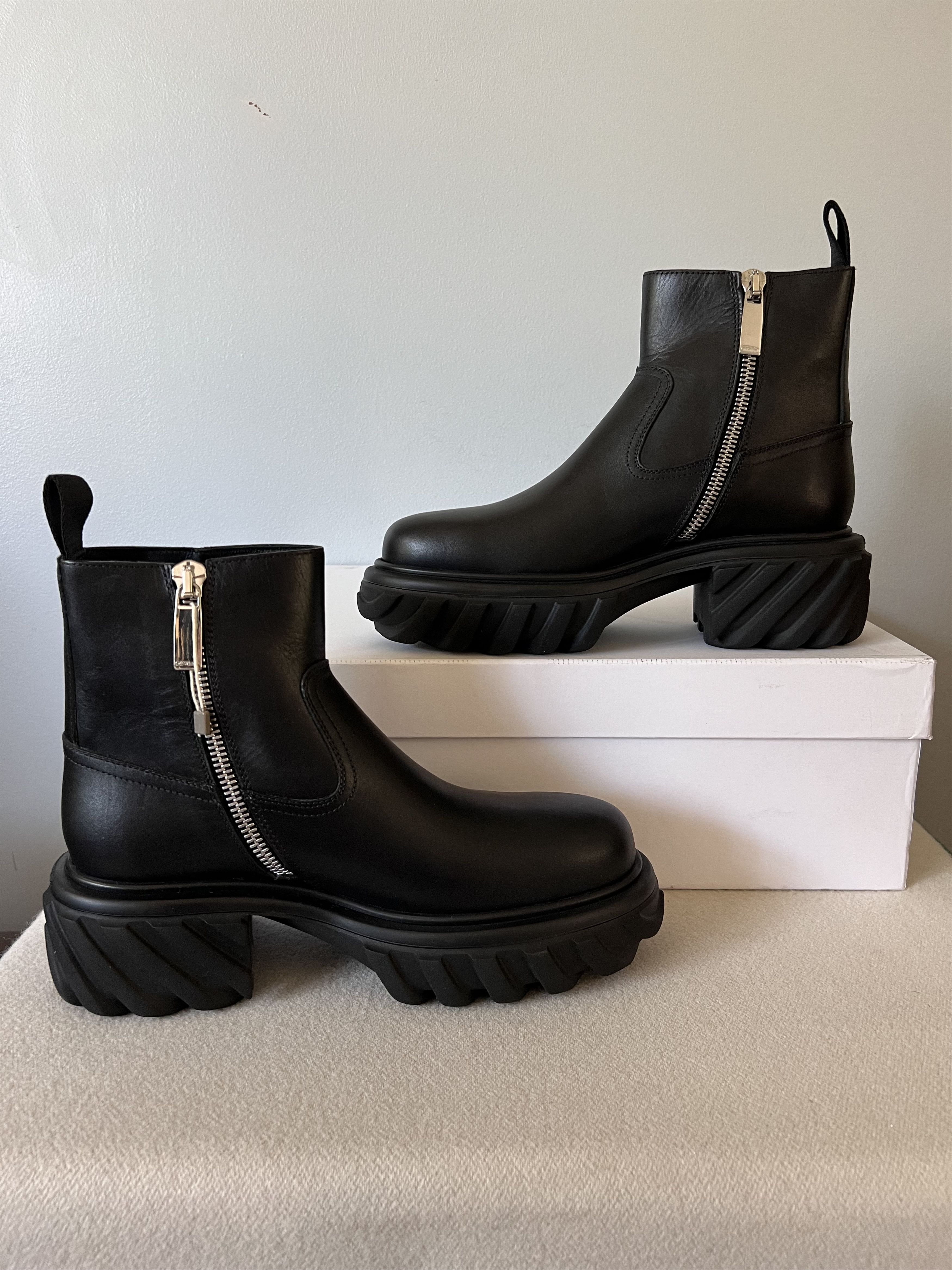 Off-White Off White Exploration Motor Ankle Boots in Black Leather Size US 9 / EU 42 - 3 Thumbnail