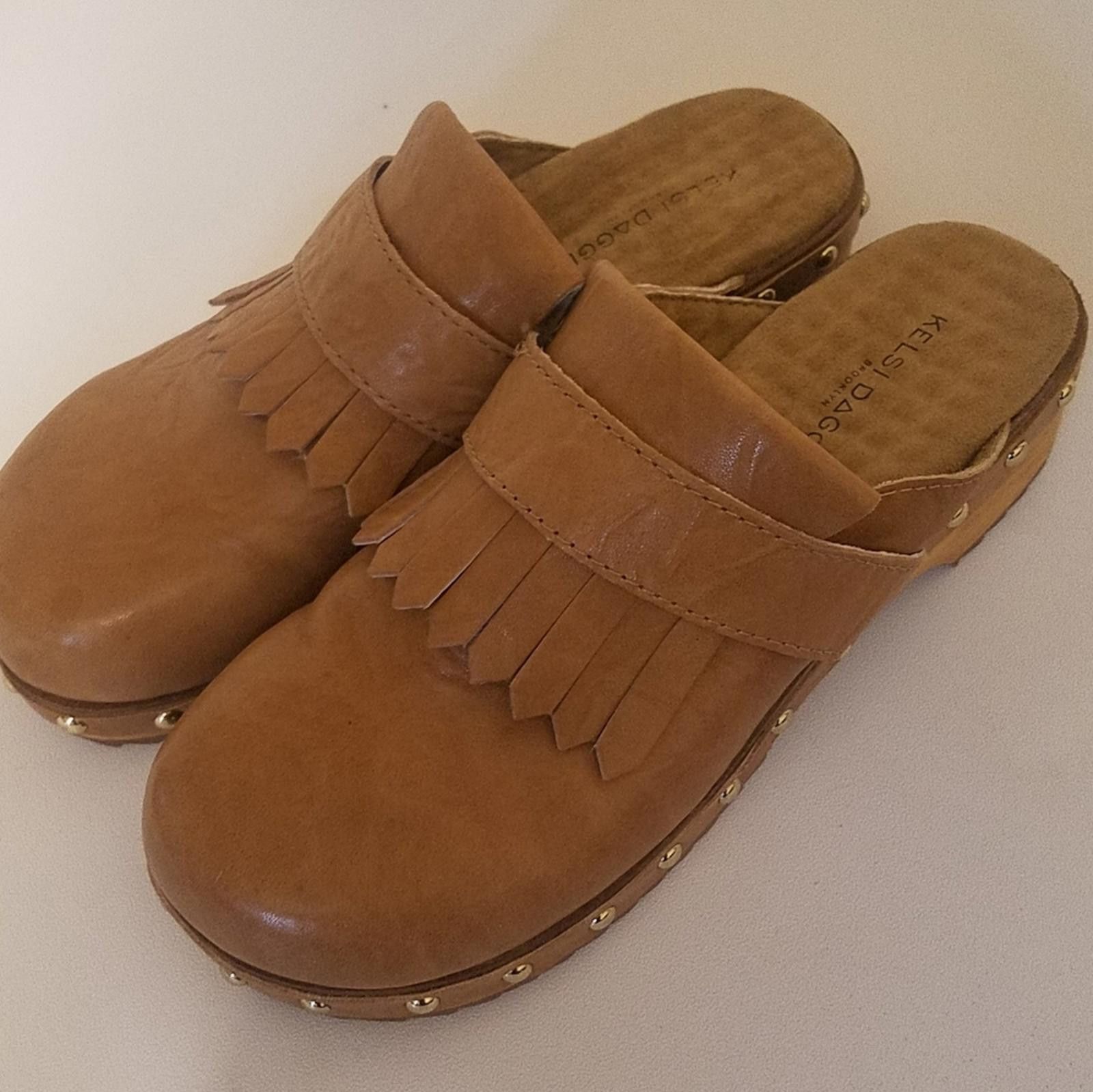 Designer Kelsi Dagger Tan Leather Clogs Size 6 Size US 6 / IT 36 - 3 Thumbnail