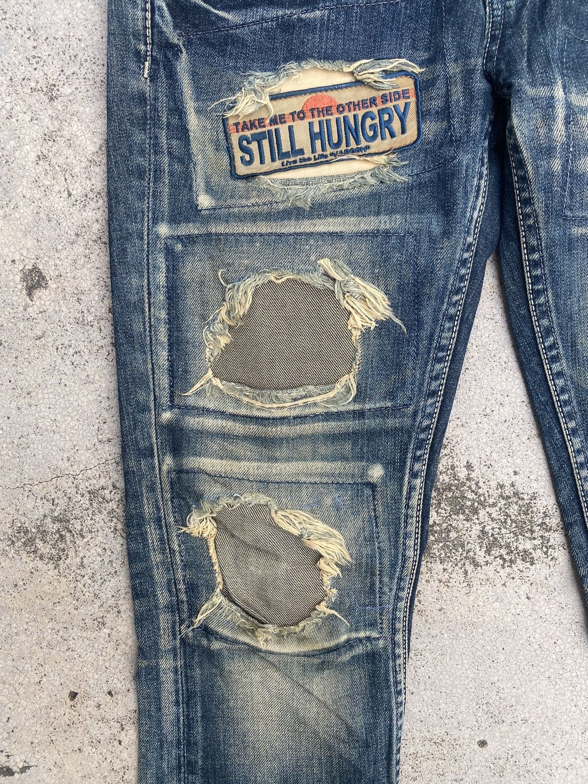 If Six Was Nine × Japanese Brand × Le Grande Bleu (L.G.B.) Japanese Brand Varosh Distressed Patch Faded Low Rise Jeans Size US 30 / EU 46 - 9 Thumbnail