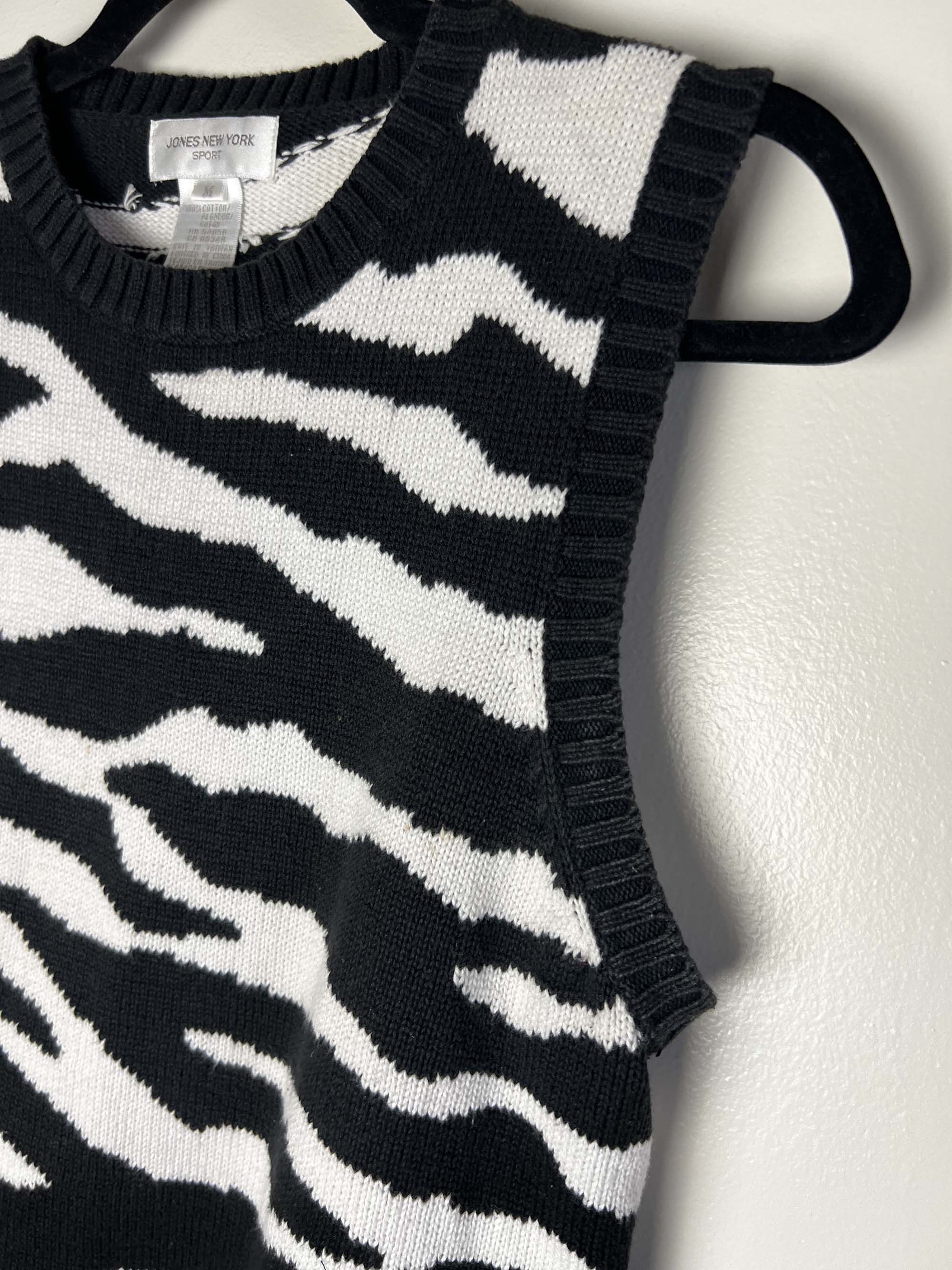 Jones New York Vintage 1990's Jones New York Sport Zebra Print Knit Vest Size M / US 6-8 / IT 42-44 - 5 Thumbnail