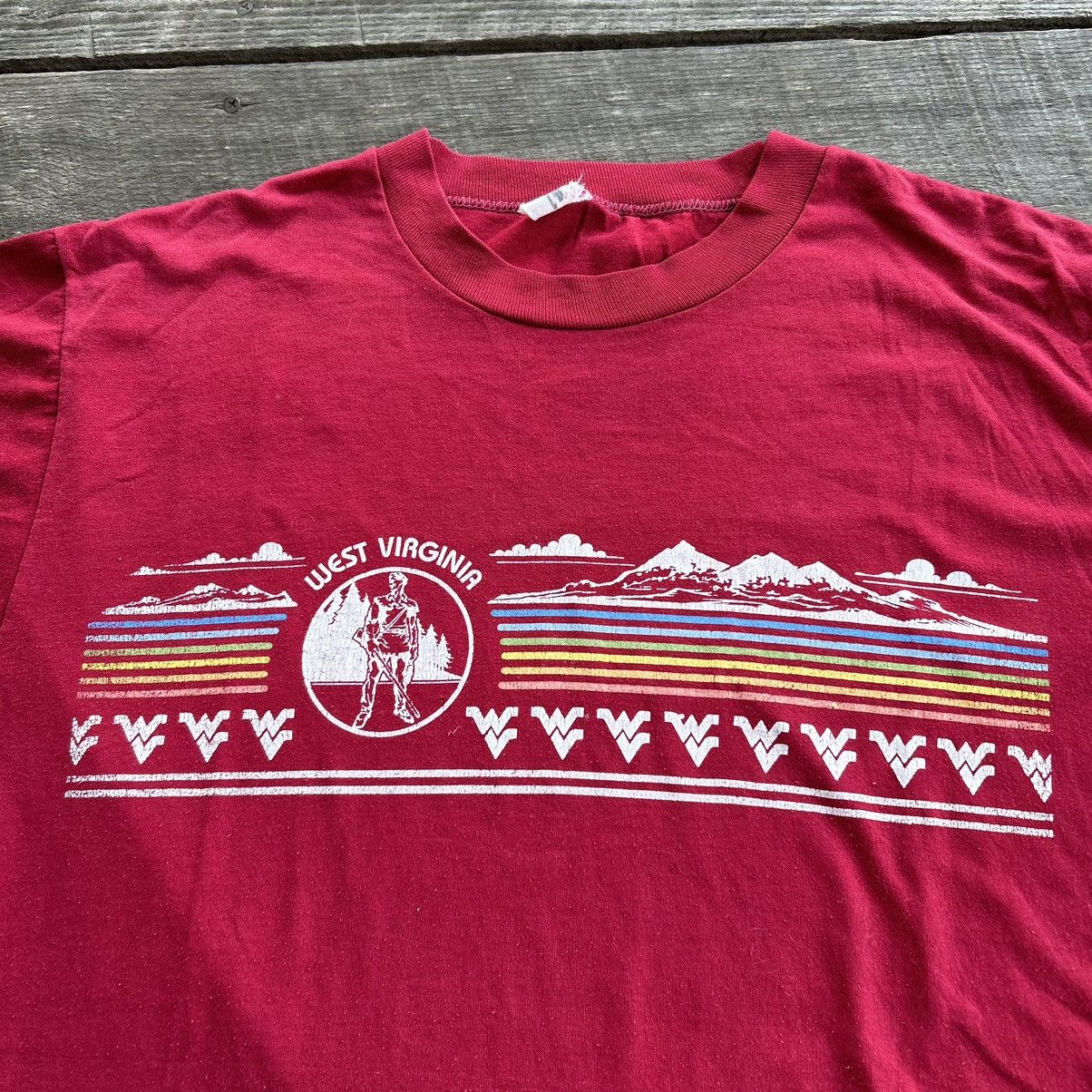 Vintage Vintage 70s West Virginia Mountaineers Rainbow Striped Shirt Size US L / EU 52-54 / 3 - 3 Thumbnail