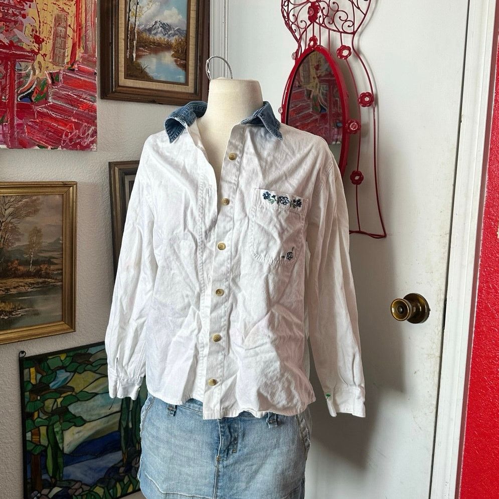 Cherokee cherokee stained white and denim button u long sleeve blouse Size S / US 4 / IT 40 - 1 Thumbnail