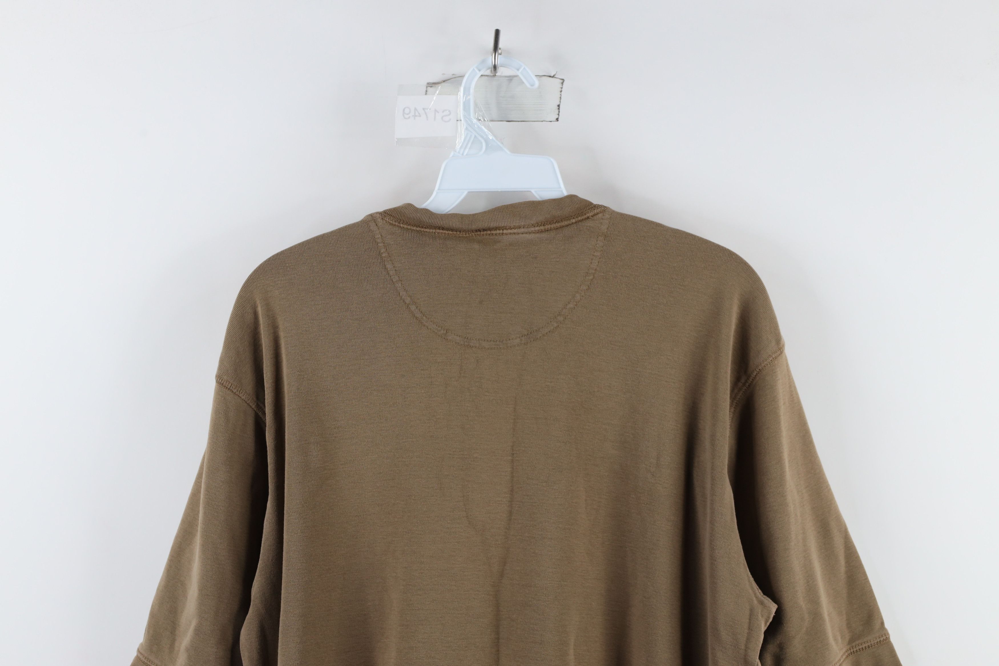Vintage Vintage 90s Streetwear Ribbed Knit Henley T-Shirt Drab Brown Size US M / EU 48-50 / 2 - 7 Thumbnail