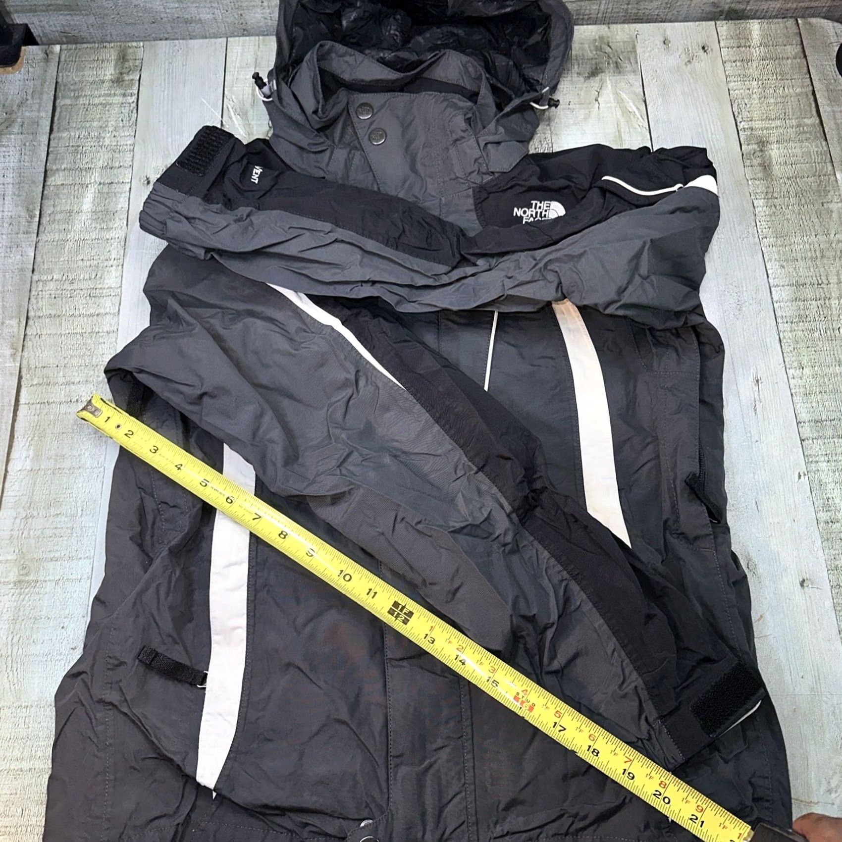 The North Face The North Face 2 In 1 Hyvent Jacket Women Size S Black Colorful Long Sleeve Pockets Full Zip Jacket Mens Womens Girls Size S / US 4 / IT 40 - 5 Thumbnail