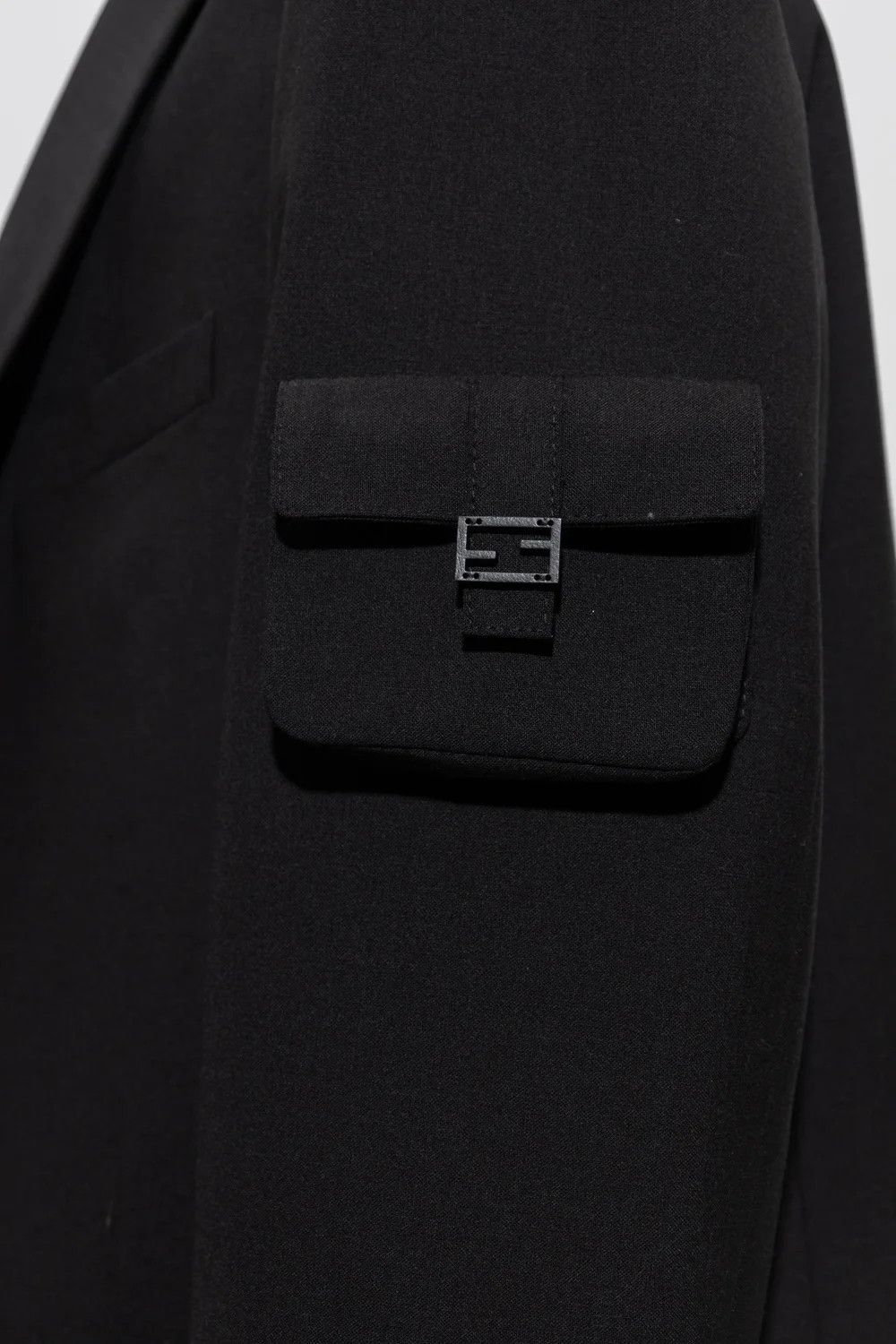 Fendi o1loc1c0824 Jacket in Black Size US XS / EU 42 / 0 - 4 Thumbnail