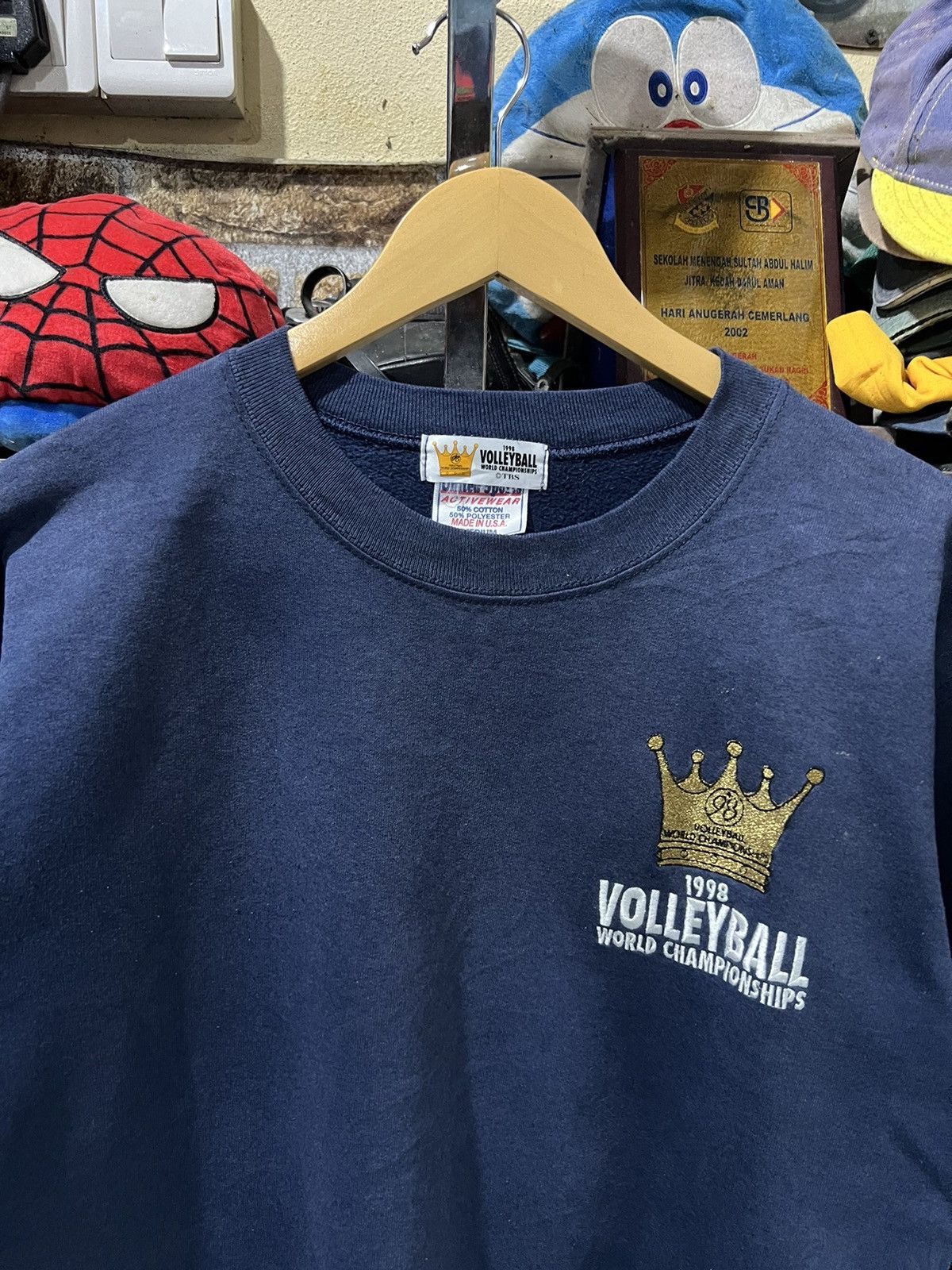 Vintage 🔥Vintage 98 Volleyball World Champions Crewneck Sweatshirt Size US M / EU 48-50 / 2 - 4 Thumbnail