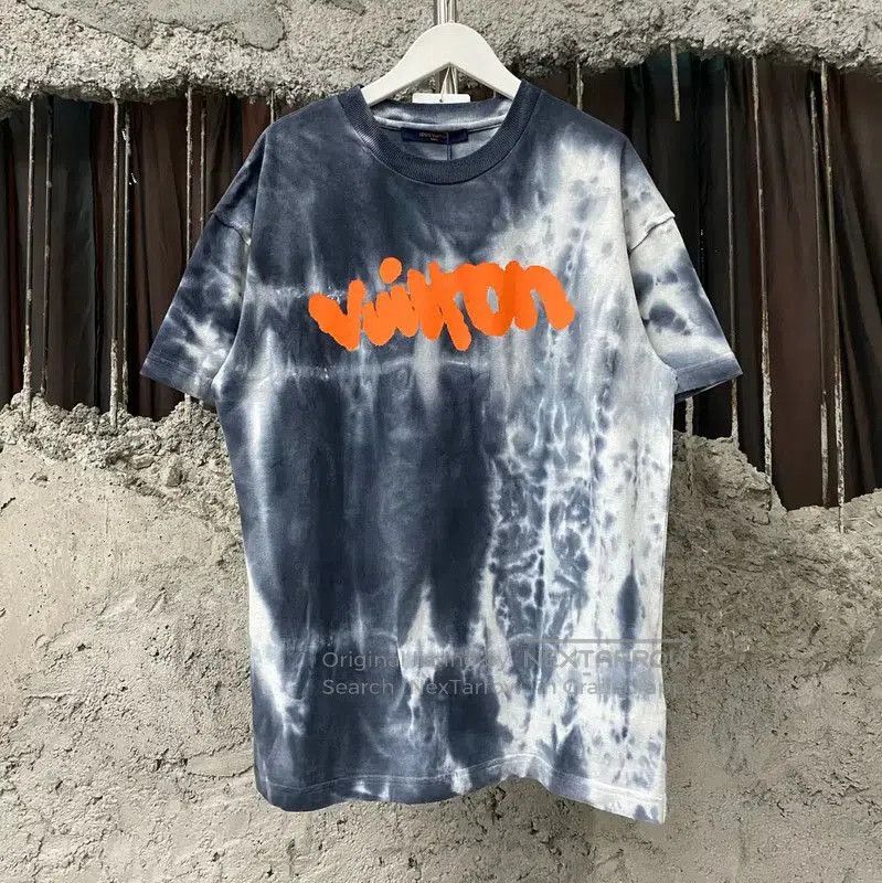 Louis Vuitton Louis Vuitton Summer Multicolor Cotton T-Shirt . Size US XS / EU 42 / 0 - 1 Thumbnail