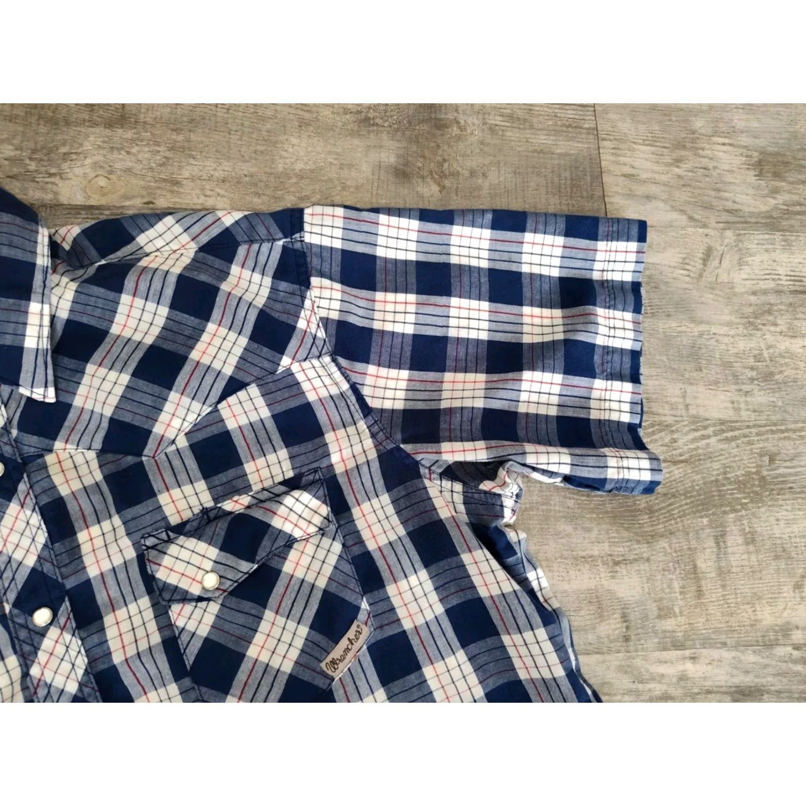 Wrangler VINTAGE Wrangler Western Shirt Blue Plaid Large Short Sleeve Pearl Snap Cowboy 90s Mens Size US L / EU 52-54 / 3 - 6 Thumbnail
