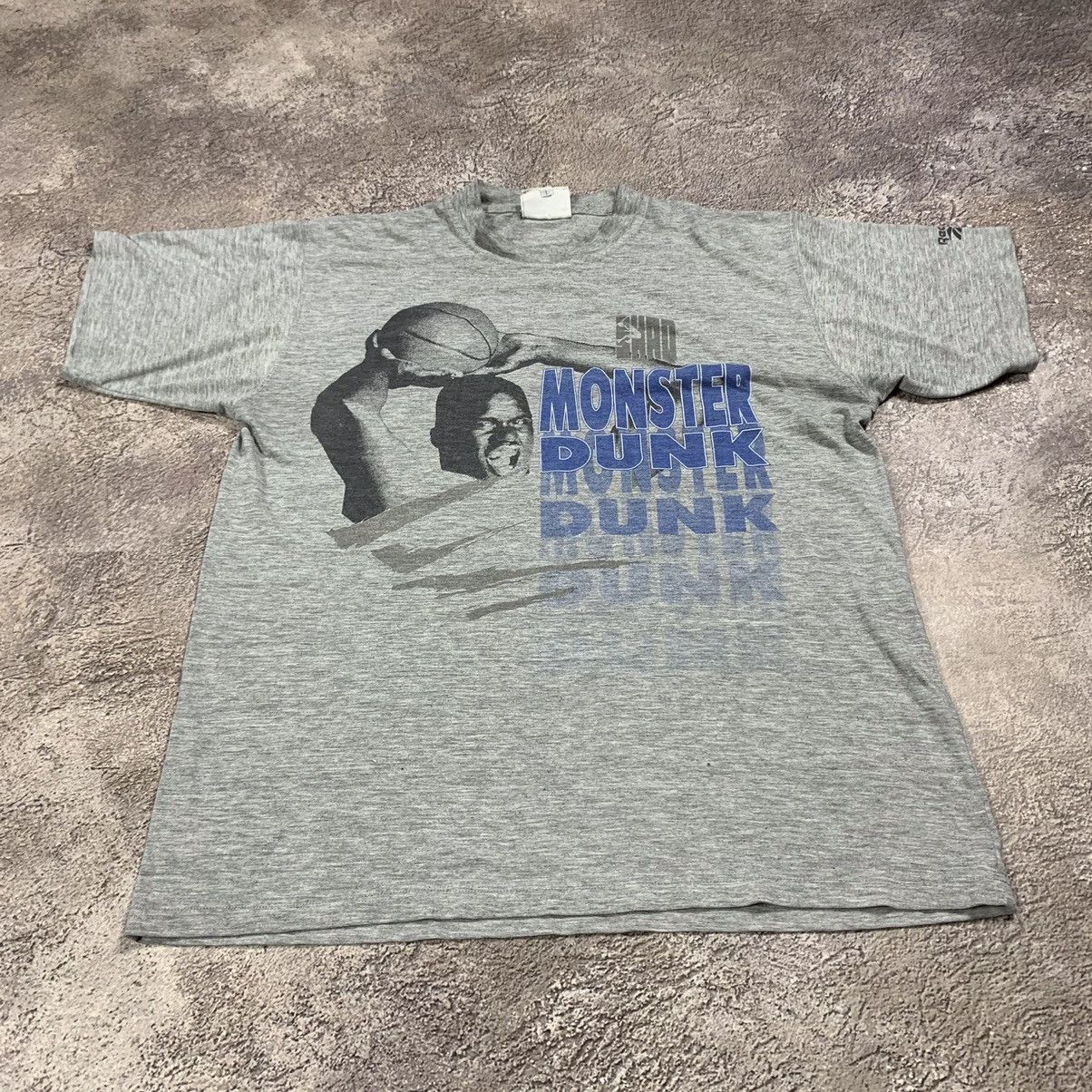 Vintage Vintage 90s Shaq ONeal Graphic Tee Sun Faded Streetwear XL Size US XL / EU 56 / 4 - 2 Thumbnail
