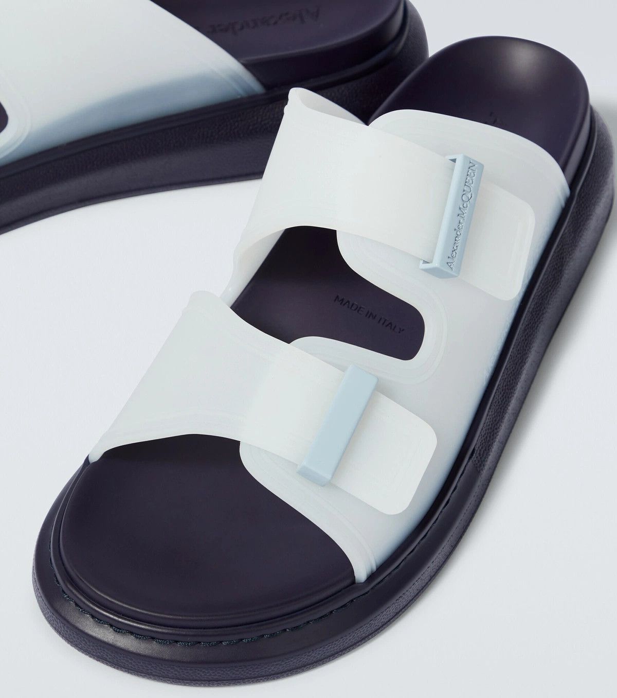 Alexander McQueen o1y1024 Sandals In White & Black Size US 7.5 / EU 40-41 - 4 Thumbnail