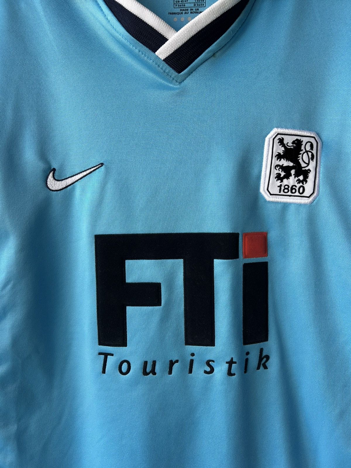 Nike TSV 1860 Munich 1999/2000 UK Y2K Soccer Jersey Size US XL / EU 56 / 4 - 5 Thumbnail