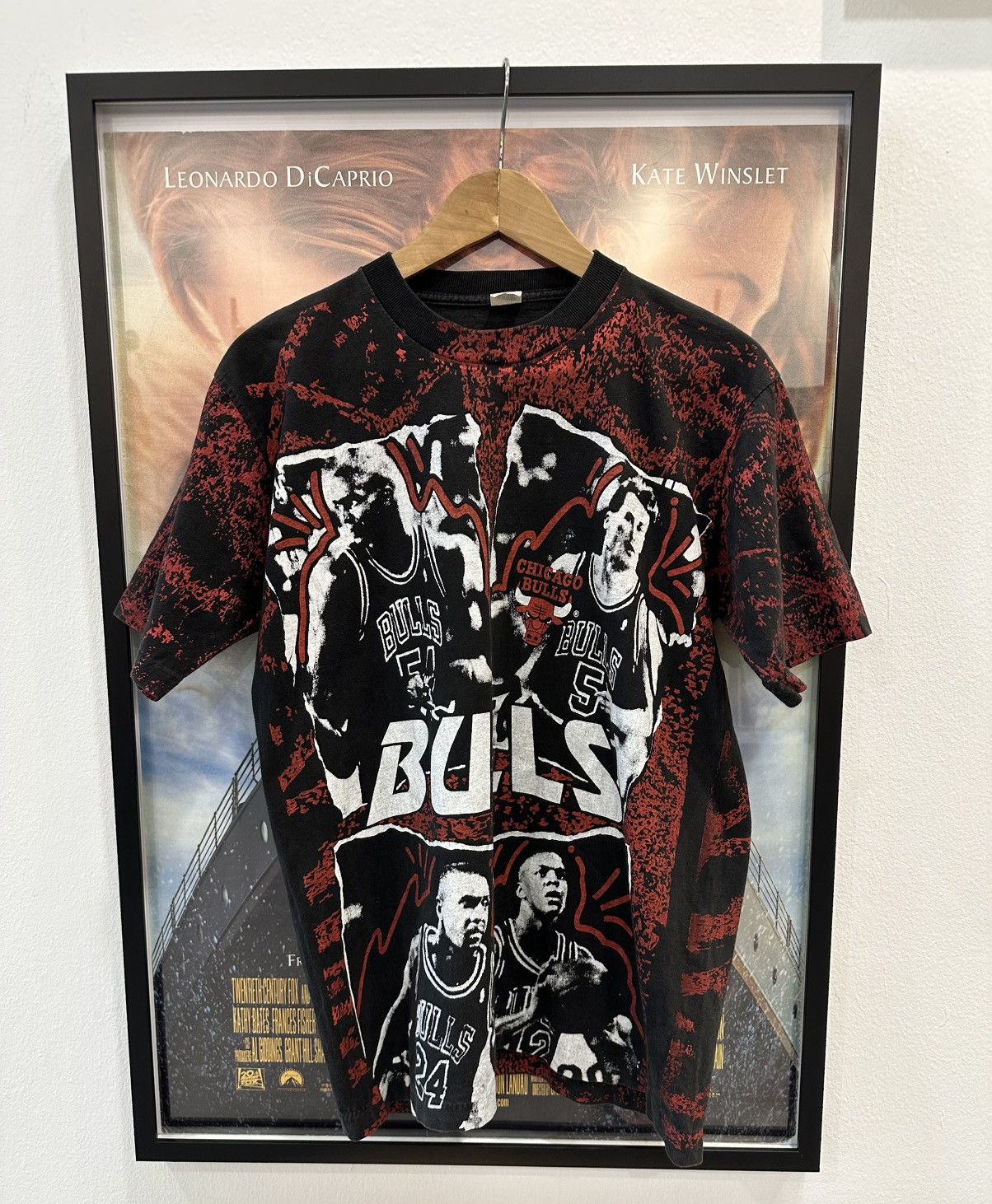 NBA Chicago Bulls Vintage AOP Shirt Size US M / EU 48-50 / 2 - 1 Thumbnail