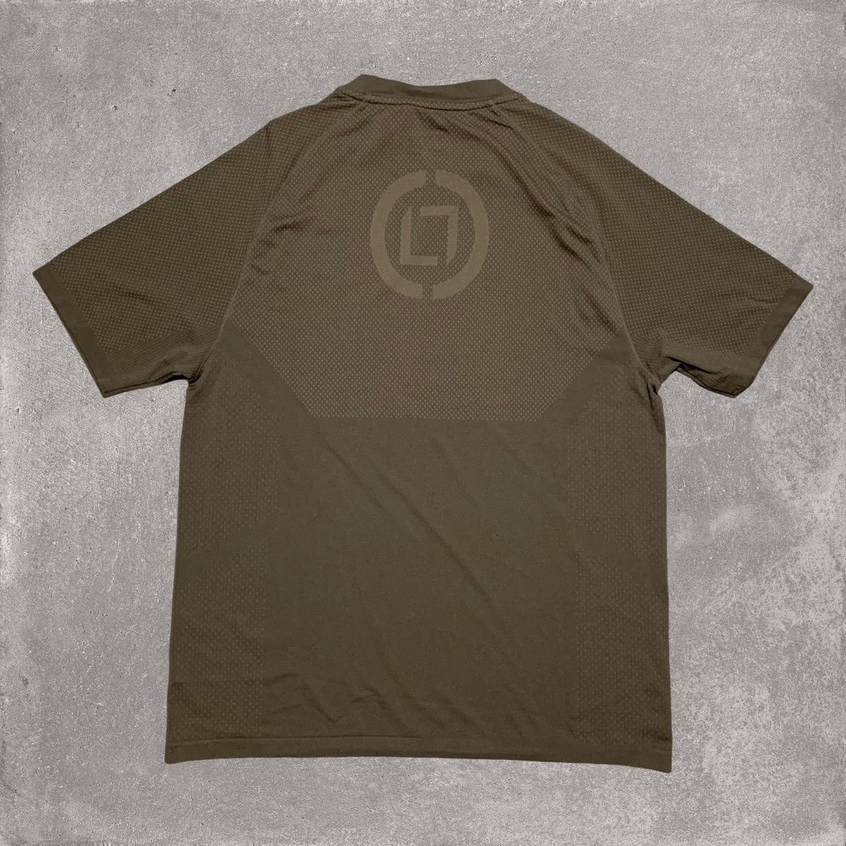 Represent Clo. Represent Large 247 Seamless Dark Oak Brown Tee Size US L / EU 52-54 / 3 - 2 Thumbnail