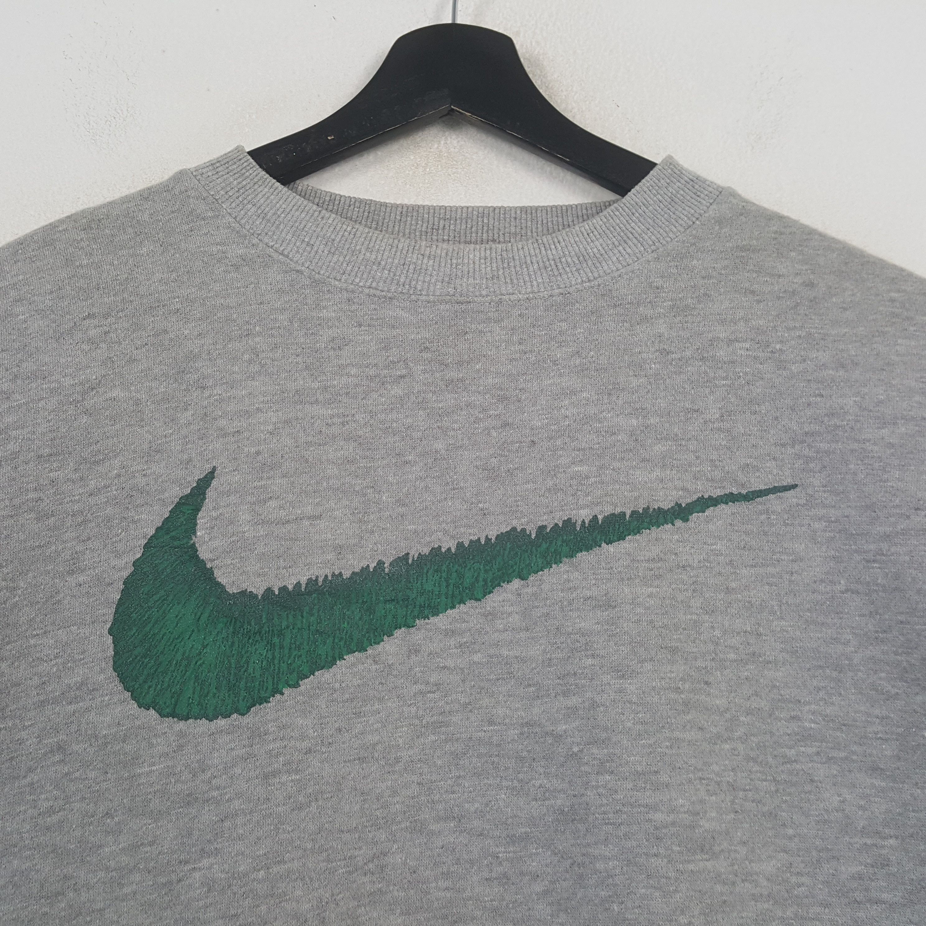 Nike NIKE Big Logo Design Vintage Sweatshirt C283N27 Size US L / EU 52-54 / 3 - 2 Thumbnail