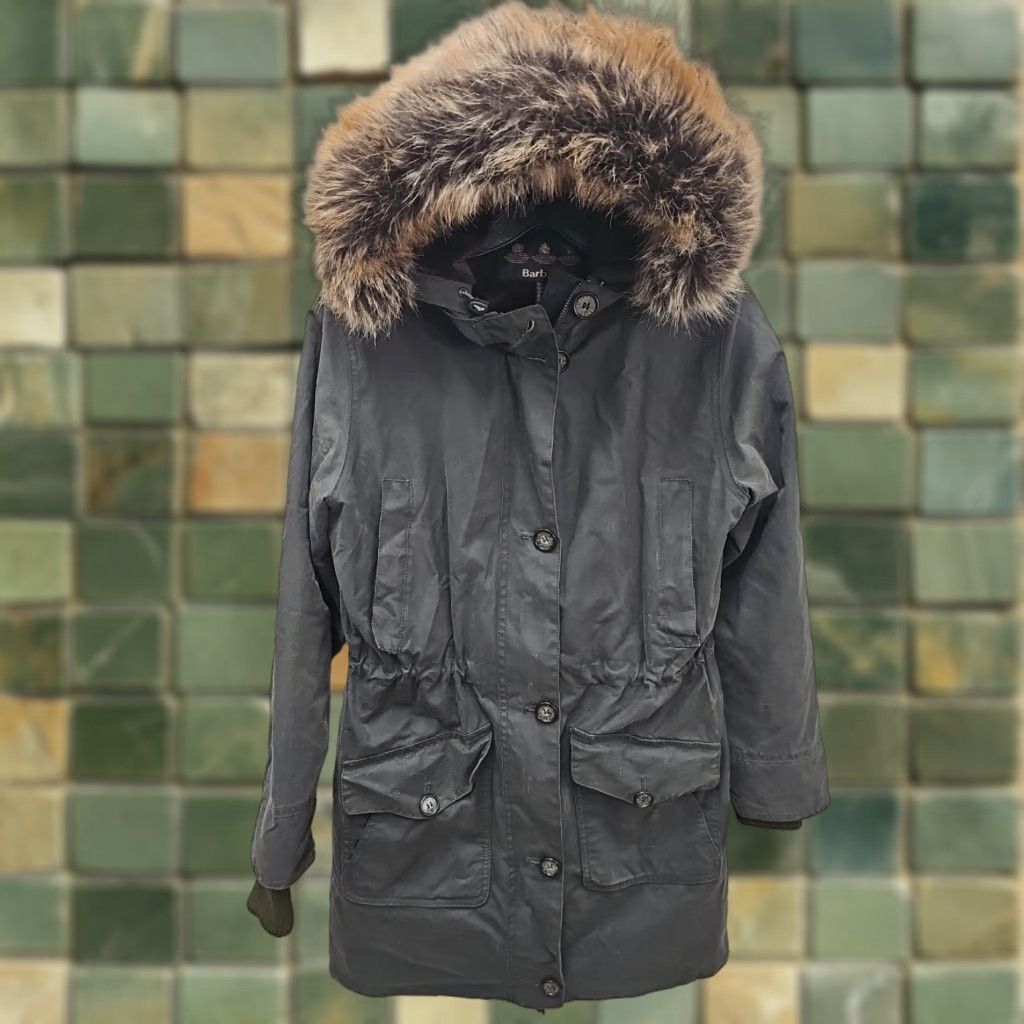 Barbour Barbour Parka Waxed Cotton Green USA SIZE 6 Women Jacket Coat Barbour Thrunton Parka Waxed Size M / US 6-8 / IT 42-44 - 1 Thumbnail