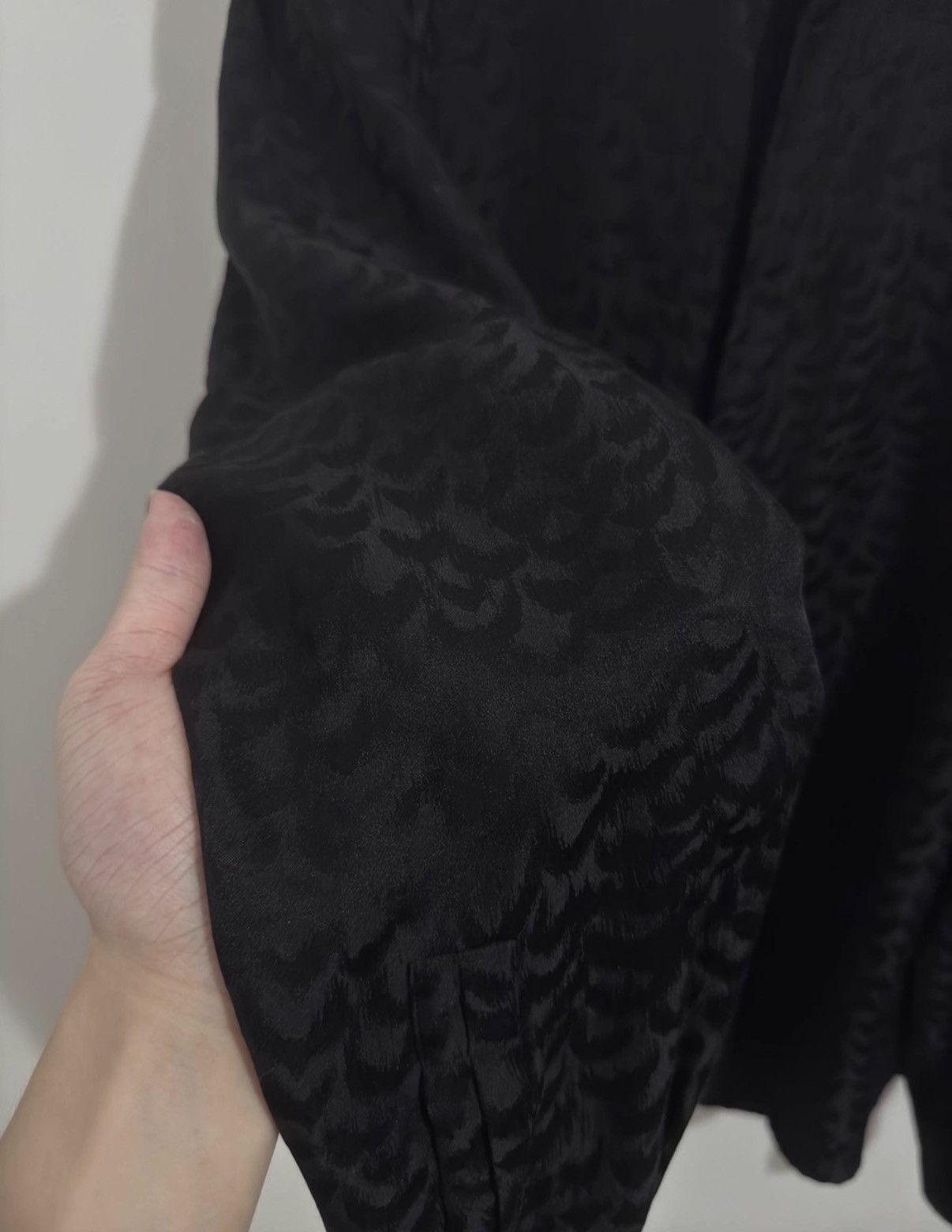 Saint Laurent Paris Saint Laurent Runway Silk Heart Dark Leopard Print Shirt Size US L / EU 52-54 / 3 - 5 Thumbnail