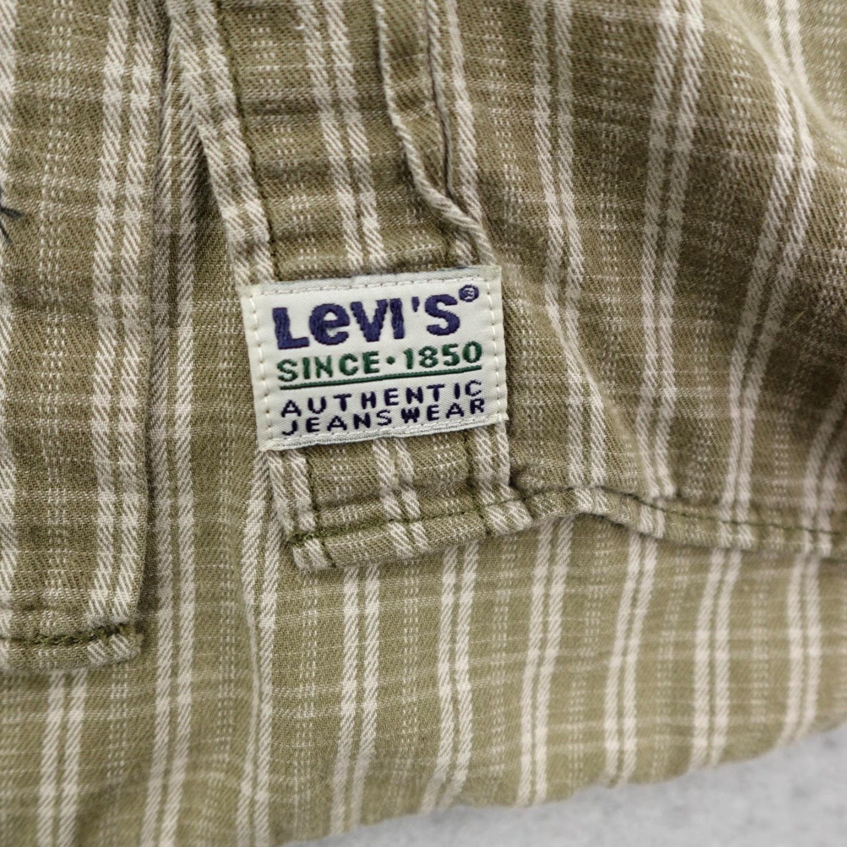 Levi's VINTAGE Levi's Shirt Mens Large Green Plaid Button-Up Dual Pocket 90s Silver Tab Size US L / EU 52-54 / 3 - 5 Thumbnail