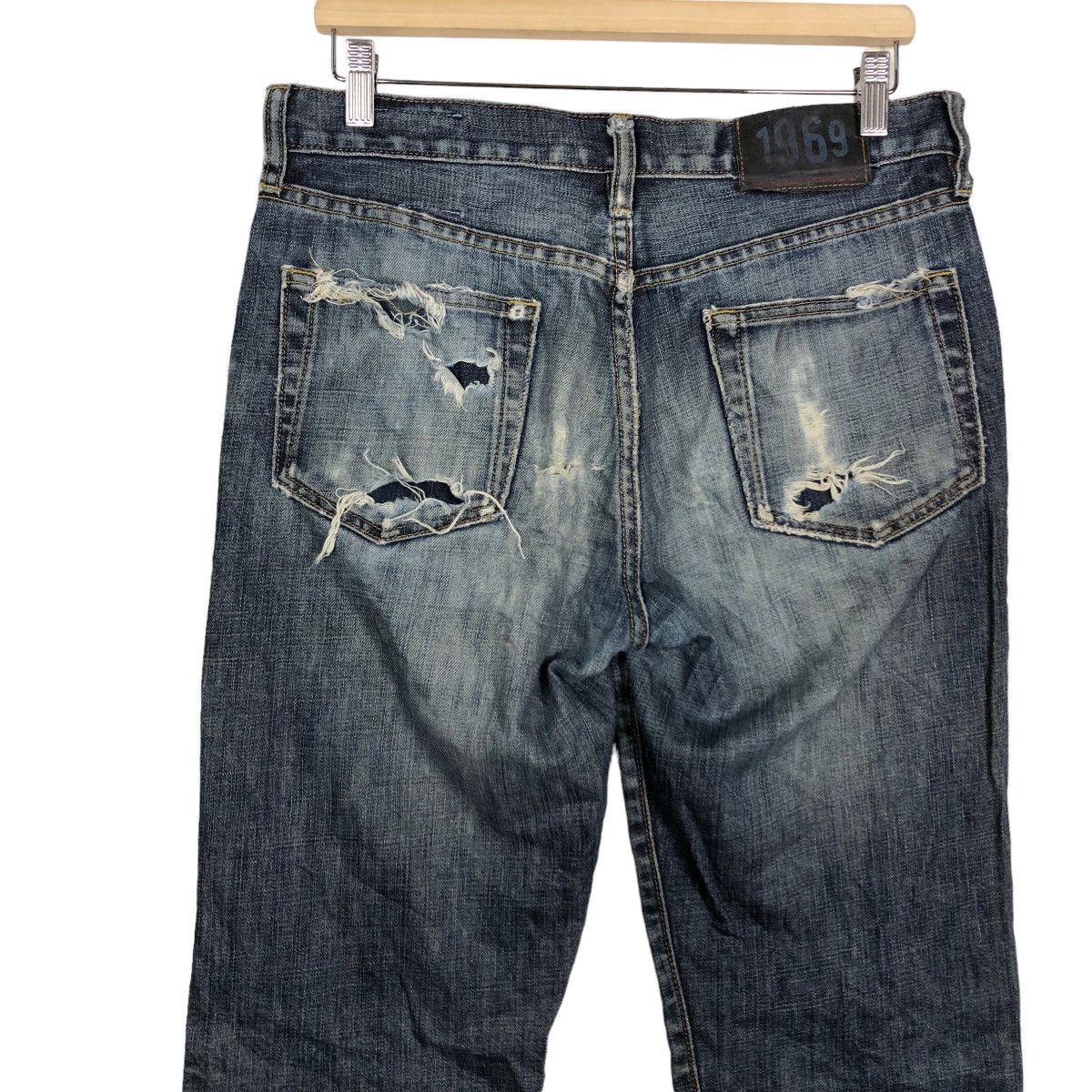 Japanese Brand Rare Punk Design Distressed DenimJeans Gap 1969 IsseyMiyake Size US 32 / EU 48 - 8 Thumbnail