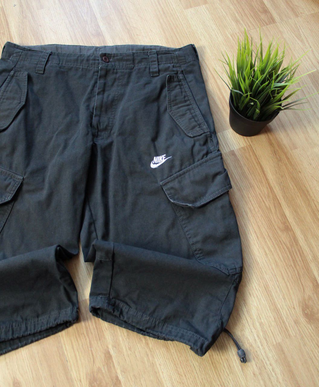 If Six Was Nine × Japanese Brand × Nike 🔥 90s Nike Cargo Shorts Denim Faded Y2K Drill Japan Hype VTG Size US 32 / EU 48 - 2 Thumbnail