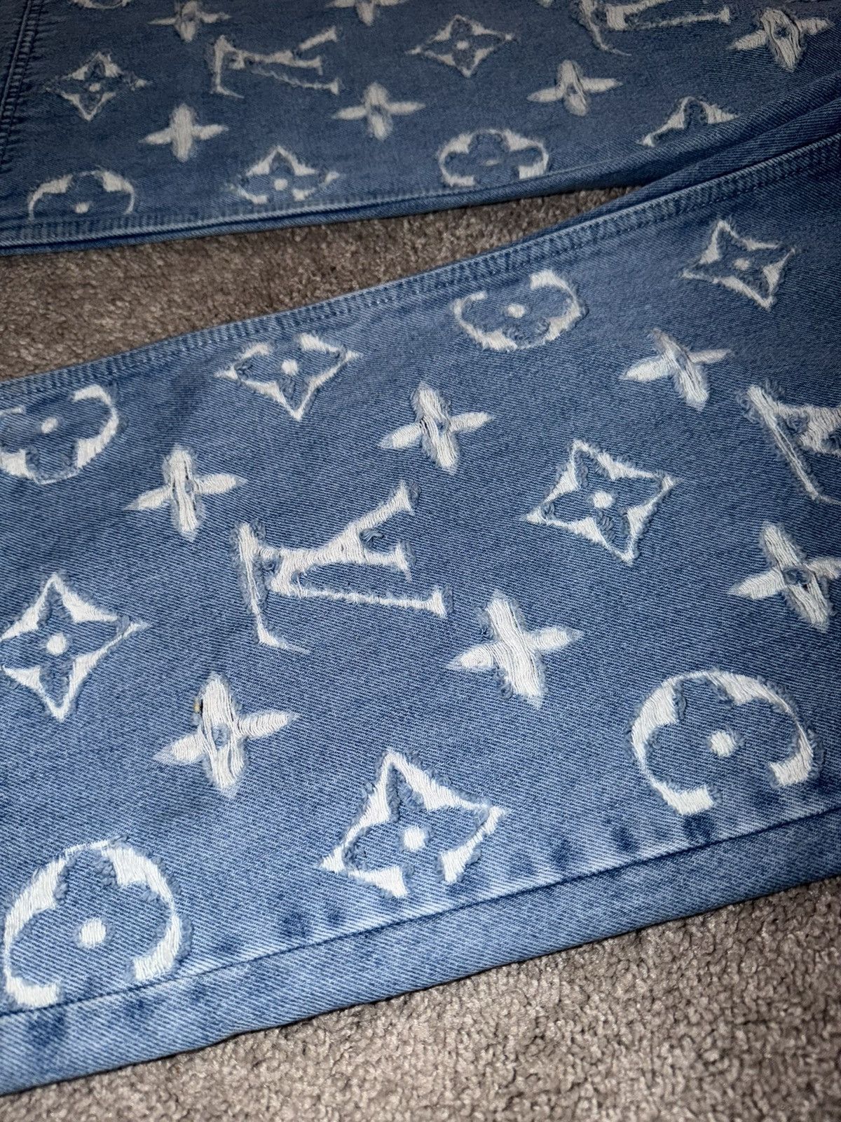 Louis Vuitton Louis Vuitton Size US 34 / EU 50 - 12 Thumbnail