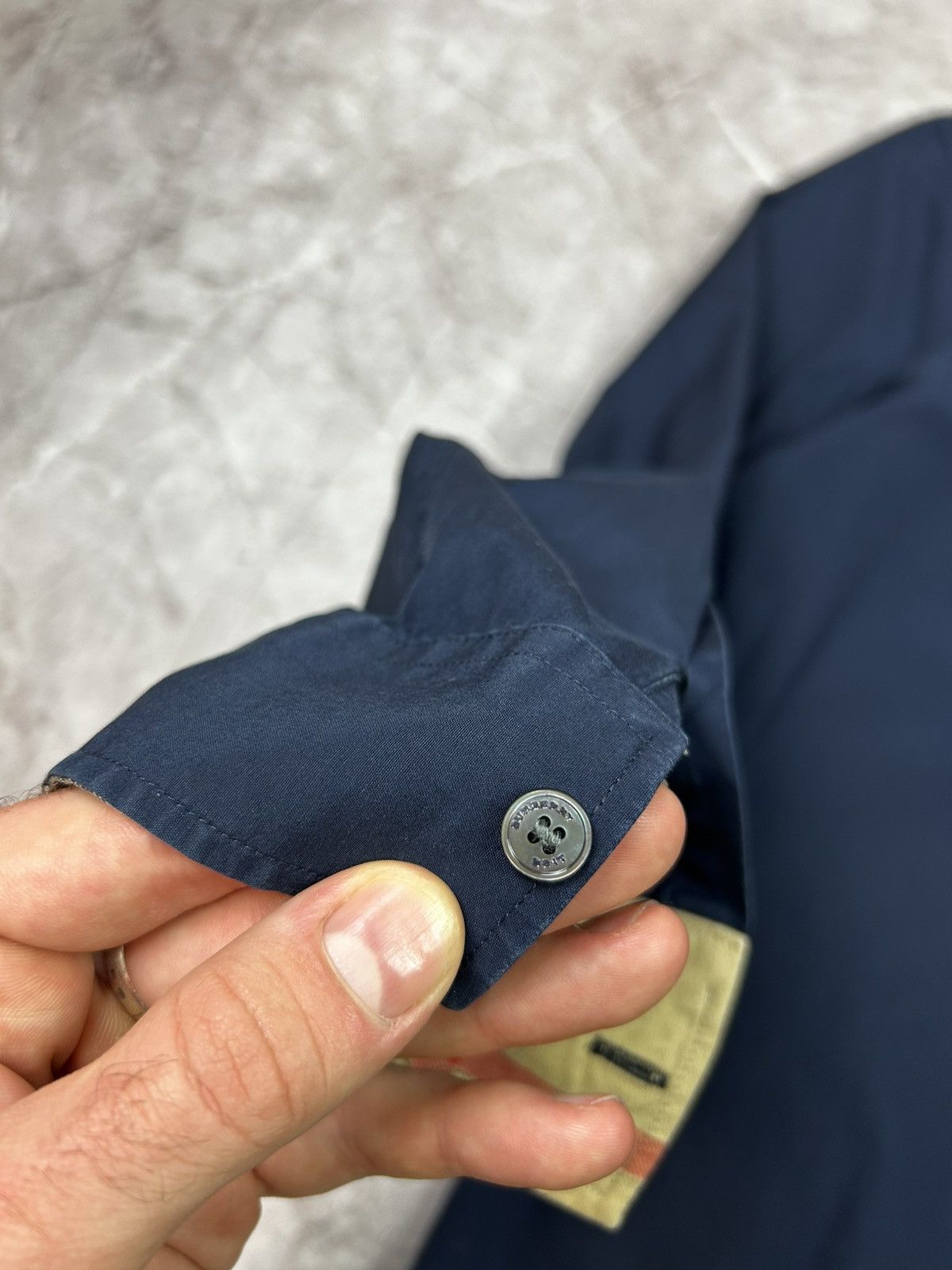 Burberry Burberry Brit Button Up Dark Blue Long Sleeve Nova Check Size US M / EU 48-50 / 2 - 8 Thumbnail