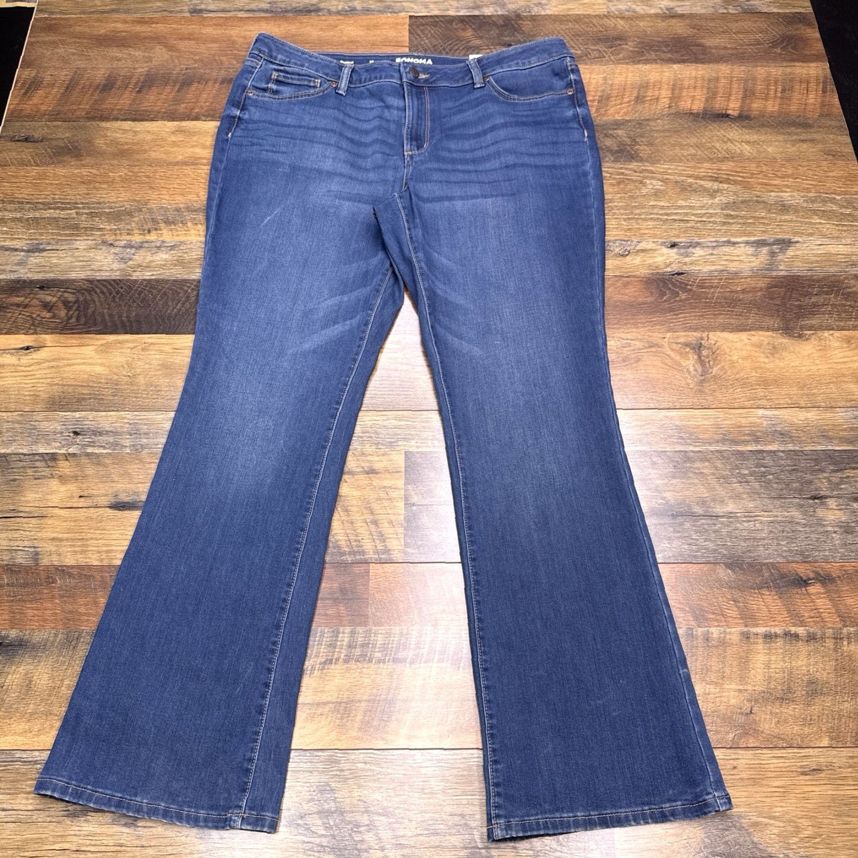 Vintage Sonoma Jeans Womens 16 Bootcut Mid Rise Stretch Denim 5-Pocket Blue Medium Inseam 30” Size 38" / US 16 / IT 52 - 2 Thumbnail