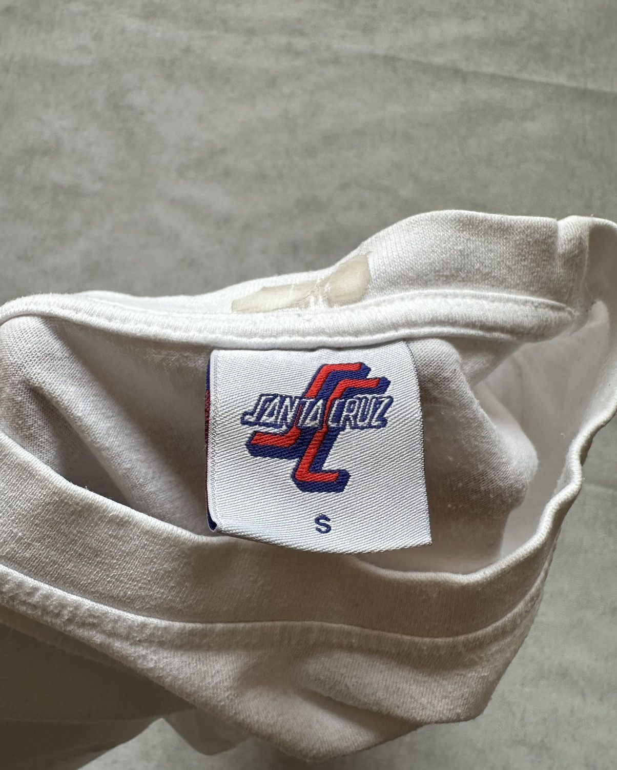 Santa Cruz Skateboards Vintage Santa Cruz Skateboarding T-Shirt Big Logo Y2K 90s Size US S / EU 44-46 / 1 - 6 Thumbnail