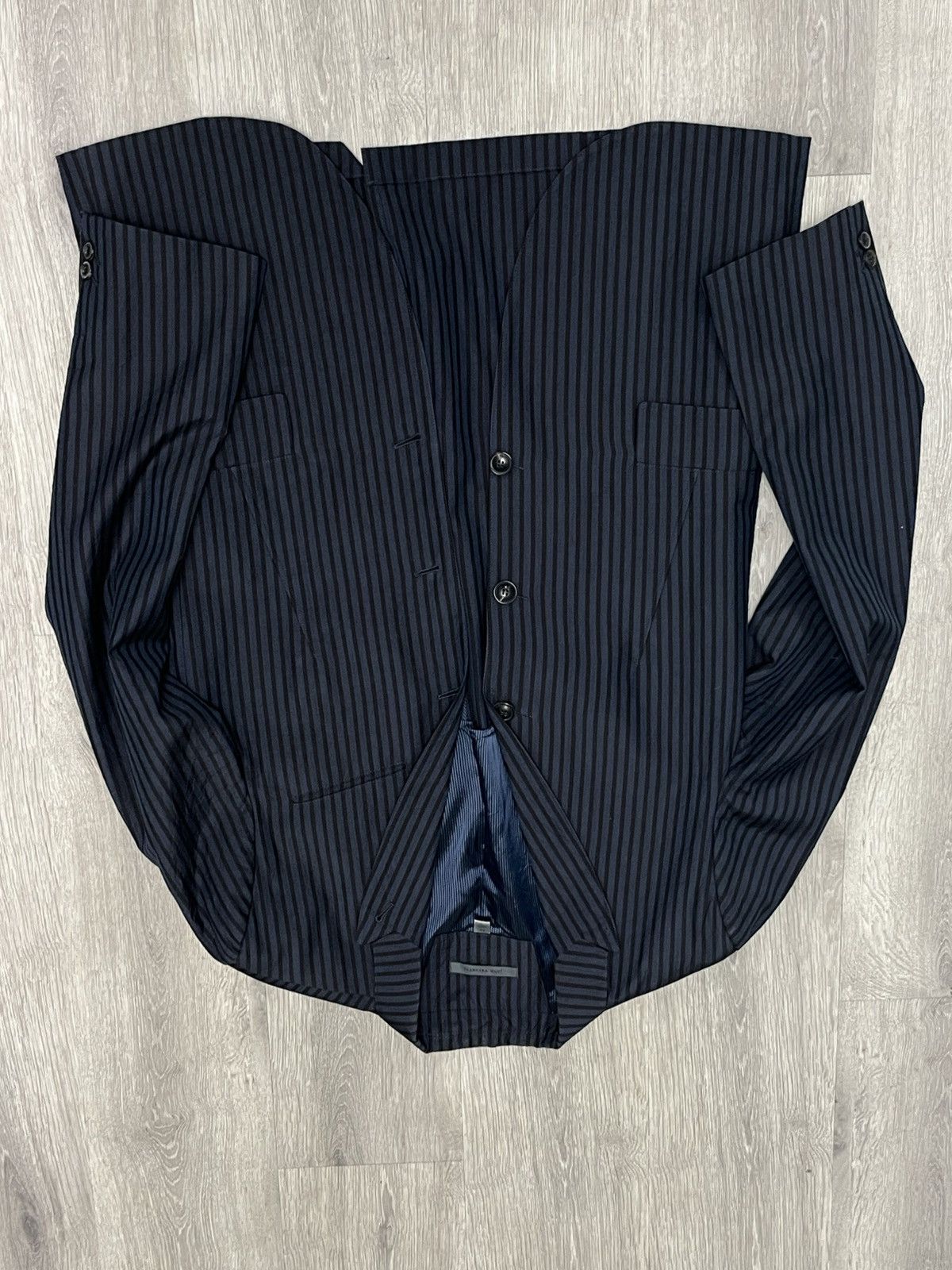 John Varvatos Peak lapel striped jacket. Size EU 50 USA 40 Size US M / EU 48-50 / 2 - 14 Thumbnail