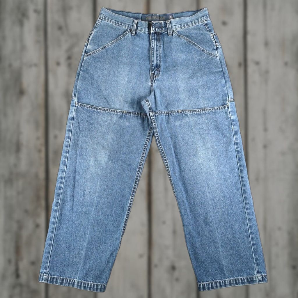 Denime VINTAGE Levi’s Silvertab Baggy Den im Skater Jeans Grunge Y2K 33x30 Big Pockets Jeans Biker Streetwear Skater 90s? Size US 33 - 1 Thumbnail