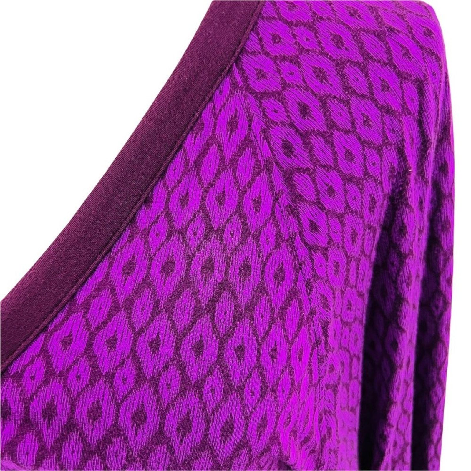 Athleta Athleta Two Tone Purple Print V-neck Long Sleeve Modal Wrap Size XL / US 12-14 / IT 48-50 - 2 Thumbnail