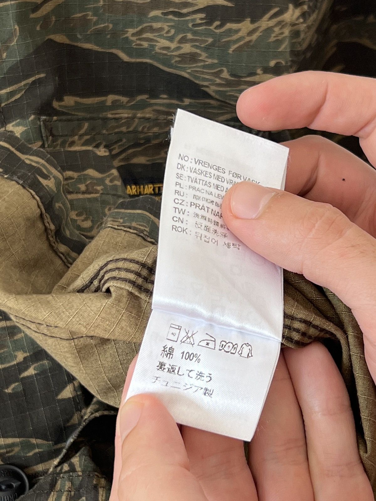 Carhartt Wip × Vintage × Y'2 Leather Carhartt Work In Progress Camo Jacket Size US S / EU 44-46 / 1 - 9 Thumbnail