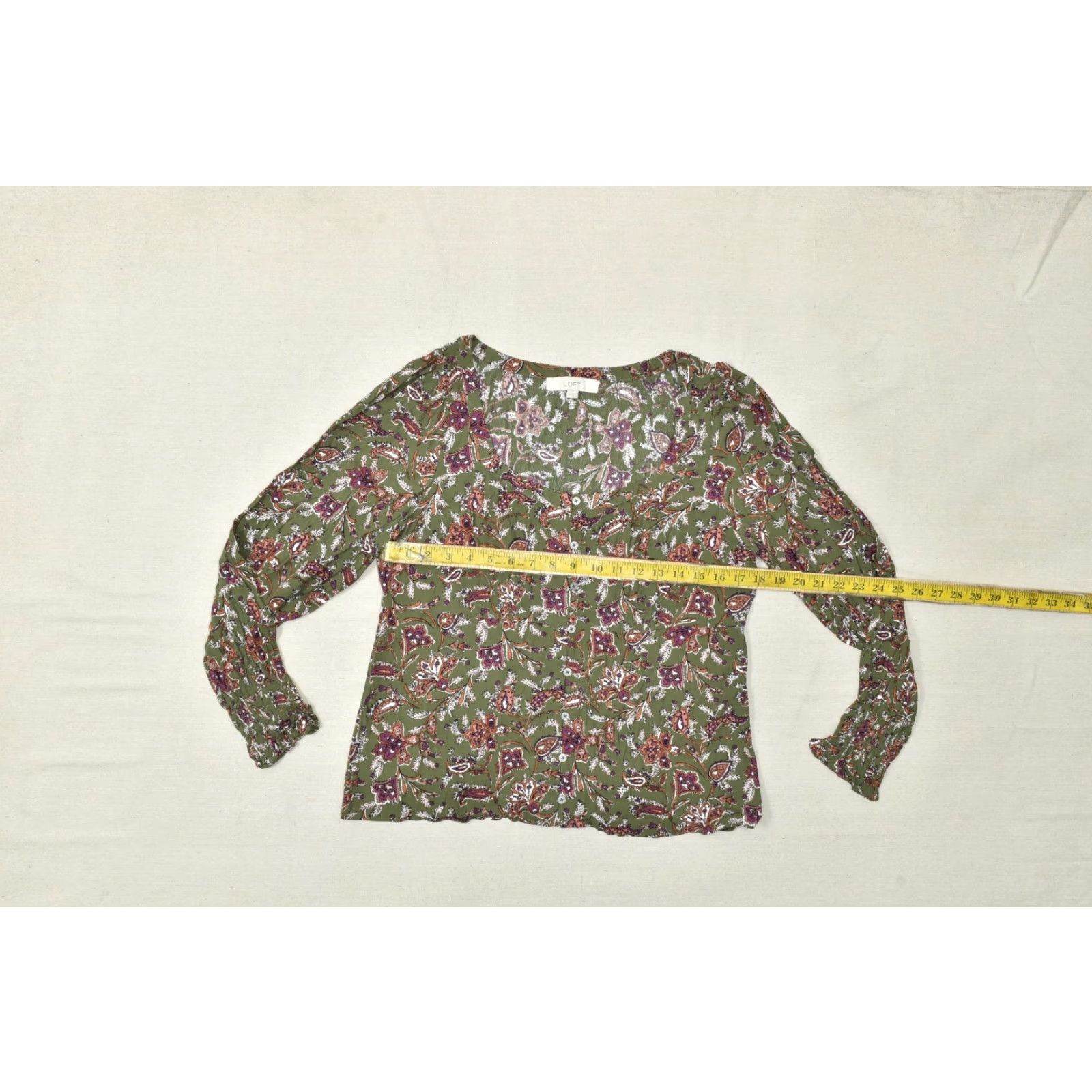 Loft LOFT Blouse Top Women Long Sleeve Crew Neck Floral Green Size M Rayon Mens? Womens Size M / US 6-8 / IT 42-44 - 4 Thumbnail