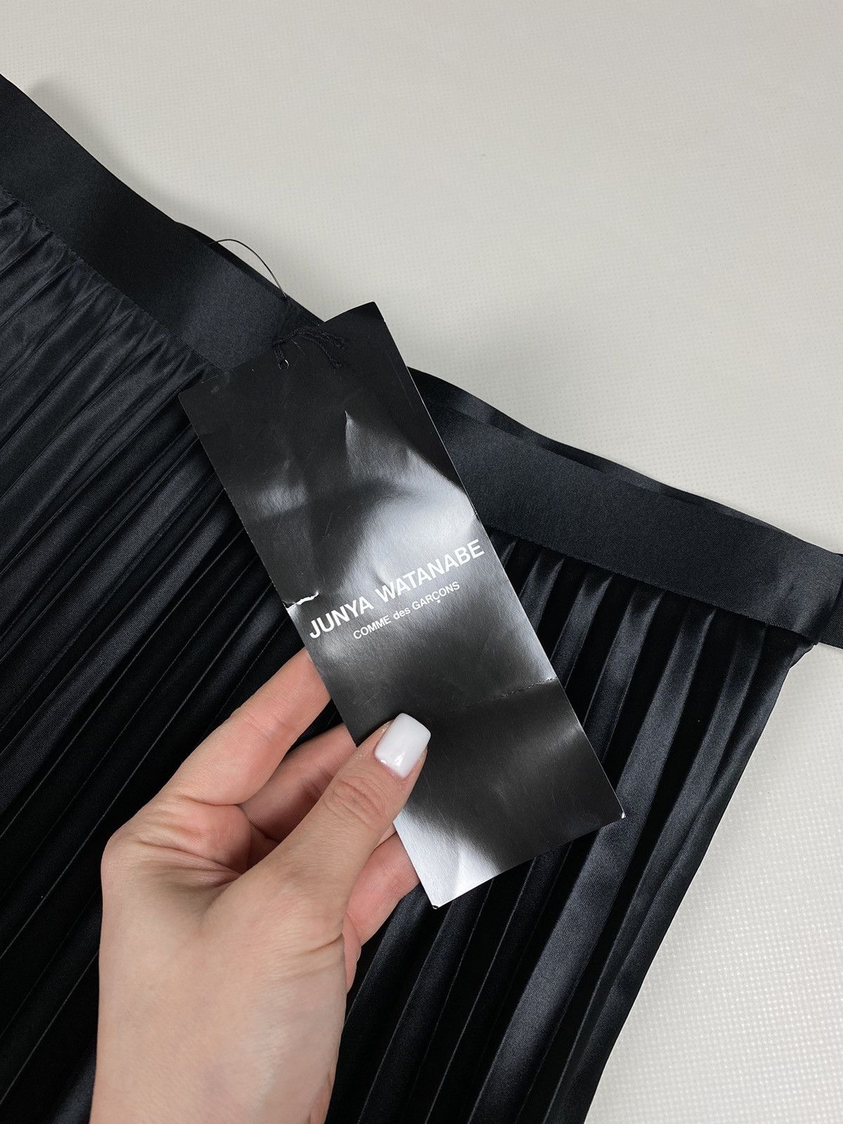Comme des Garcons BNWT! Junya Watanabe Comme Des Garçons Ladies Pleated Skirt Size 25" / US 0 / IT 36 - 7 Thumbnail