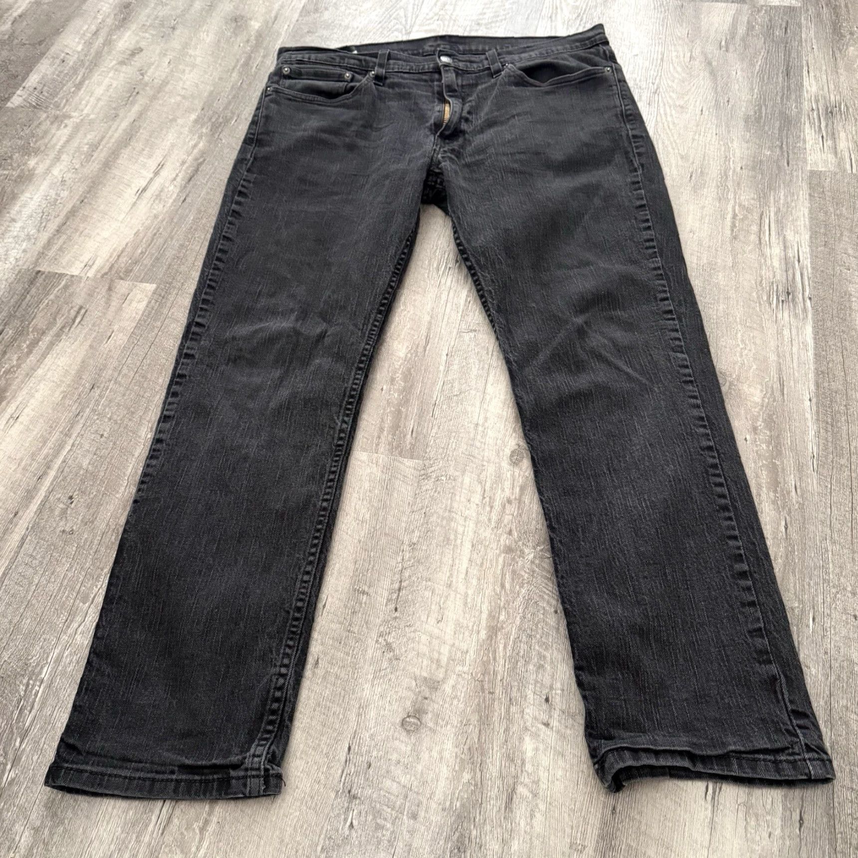Levi's Levi’s 514 Jeans Mens 36x30 Slim Straight Medium Wash Black Denim Stretch Regular 5-Pocket Zip Closure Cotton Elastane Logo Button Mens Size US 36 / EU 52 - 7 Thumbnail