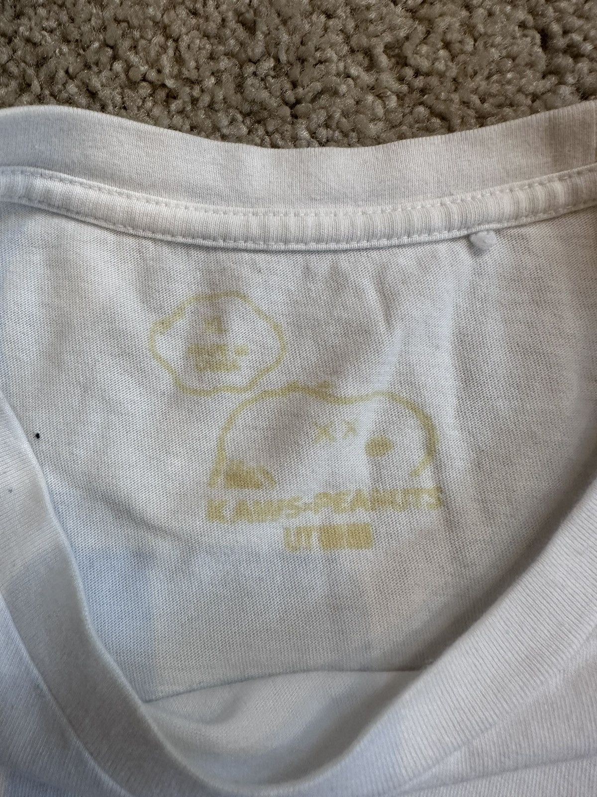 Kaws × Peanuts × Uniqlo Snoopy and Kaws Shirt Size US XL / EU 56 / 4 - 3 Thumbnail