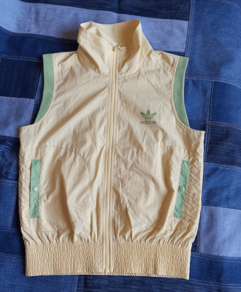 Adidas Vintage 80s Adidas Trefoil Sleeveless Vest Zip-Up Size M / US 6-8 / IT 42-44 - 1 Thumbnail