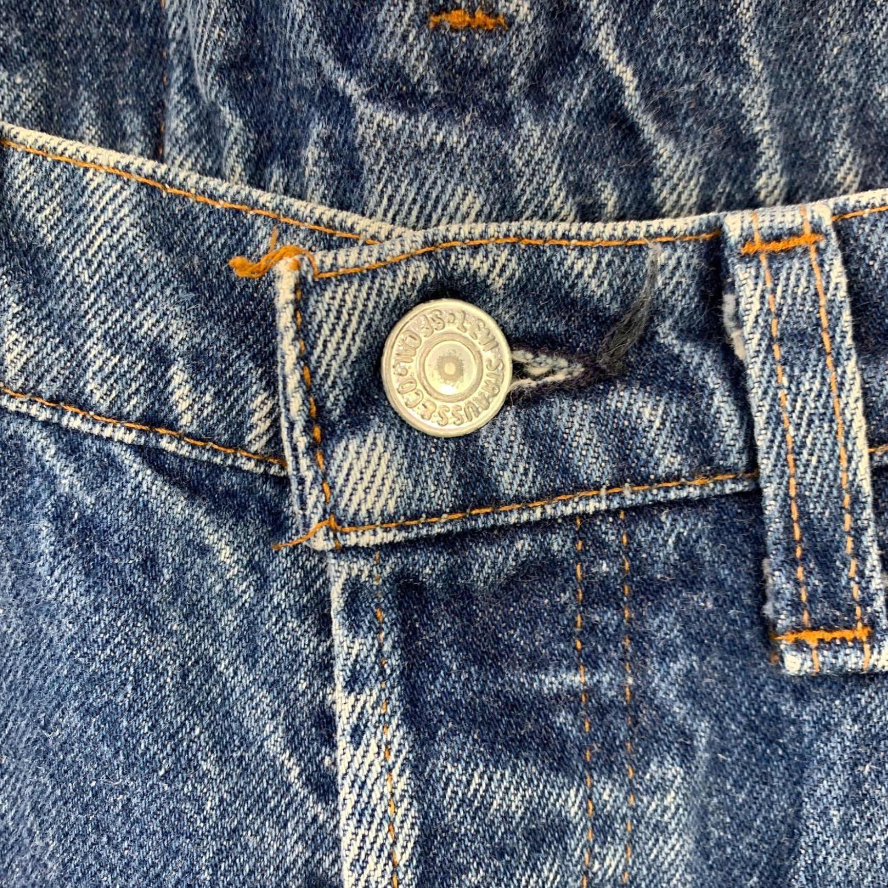 Levi's VINTAGE Levi's Jean Levi Strauss Button Fly 501 XX 34x38 32.5 Inseam Blue Denim Men Jeans Medium Wash 100% Cotton Size US 38 / EU 54 - 5 Thumbnail