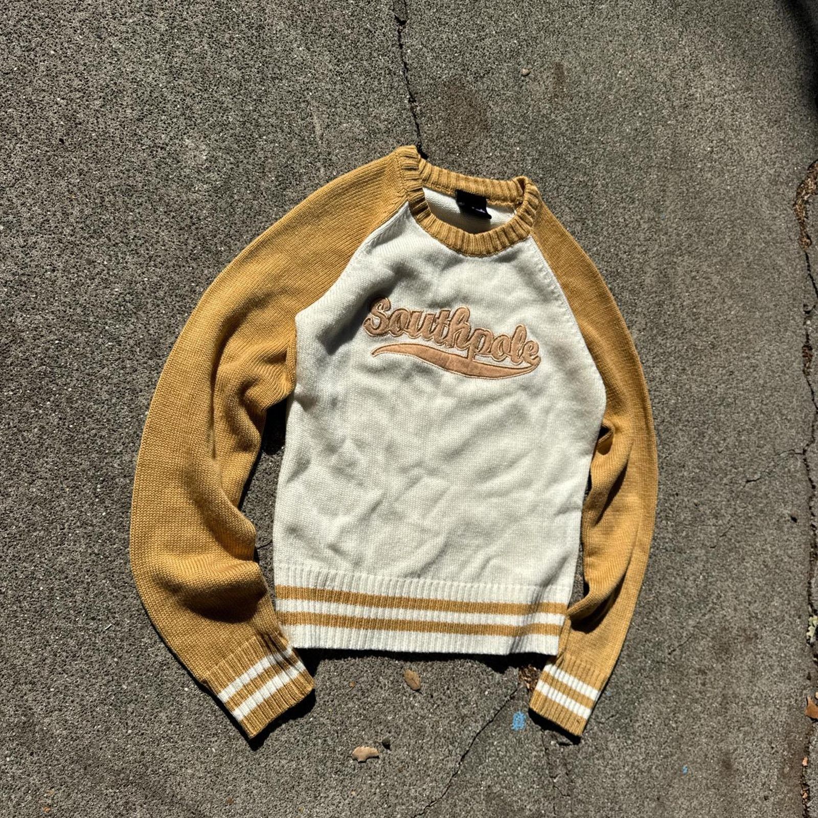 Southpole Vintage Women’s Y2K Southpole Sweater – Size Large Size L / US 10 / IT 46 - 2 Thumbnail