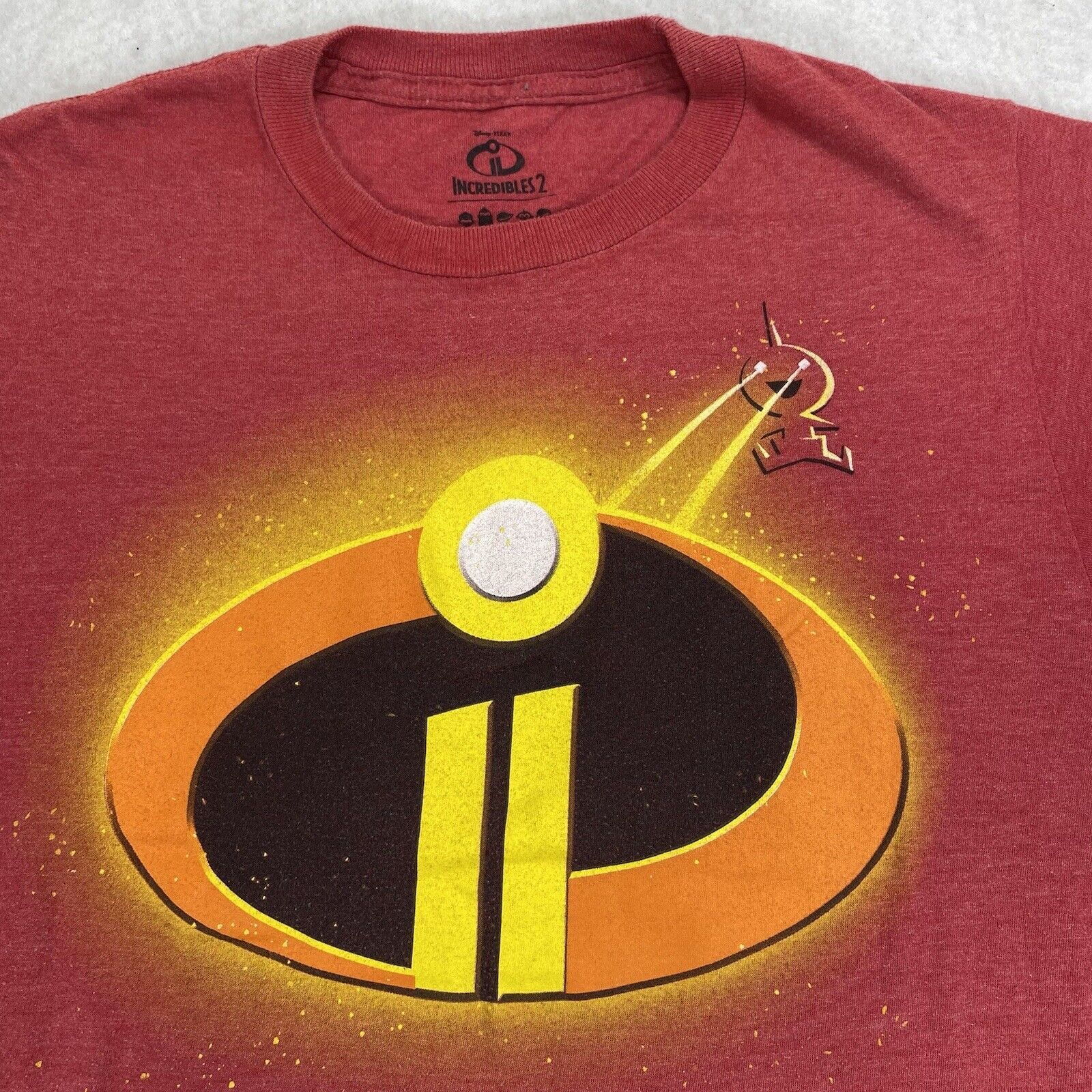 Disney Disney Pixar Incredibles Short Sleeve Graphic Tee Size S / US 4 / IT 40 - 2 Thumbnail