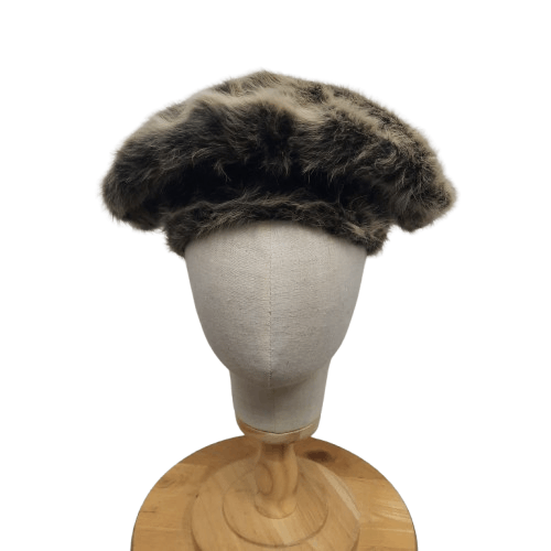 🏔 Vintage fur beret hat