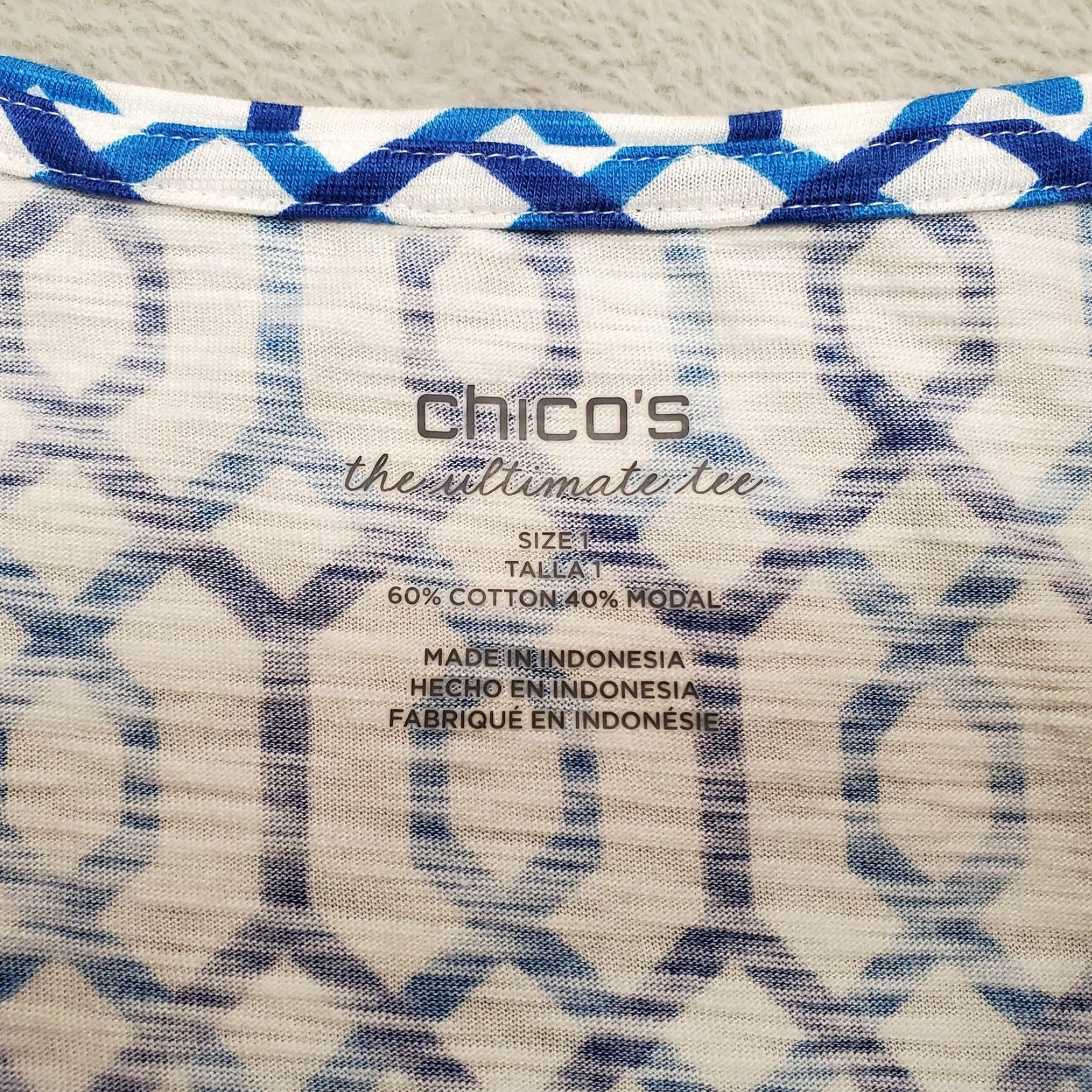 Vintage Chicos Shirt Womens US 8 Blue Ombre Geometric Performance Stretch Ultimate TEE Shirt XS? Size M / US 6-8 / IT 42-44 - 3 Thumbnail